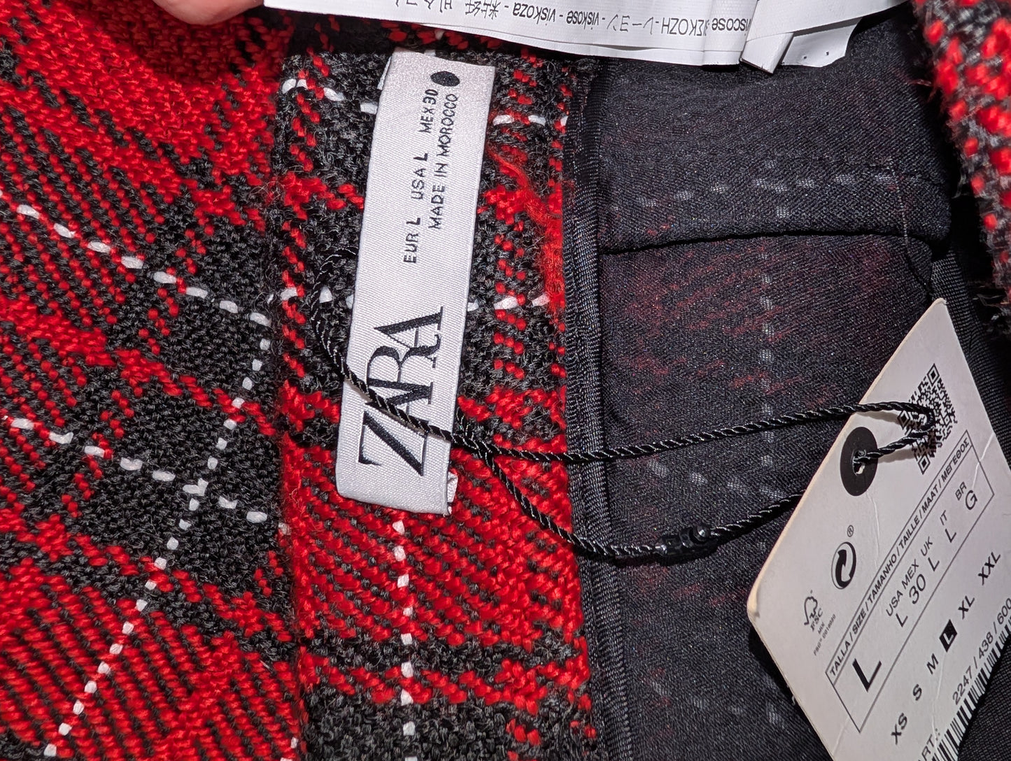 Zara Red Plaid High-Waist Shorts, Size L, With Tags
