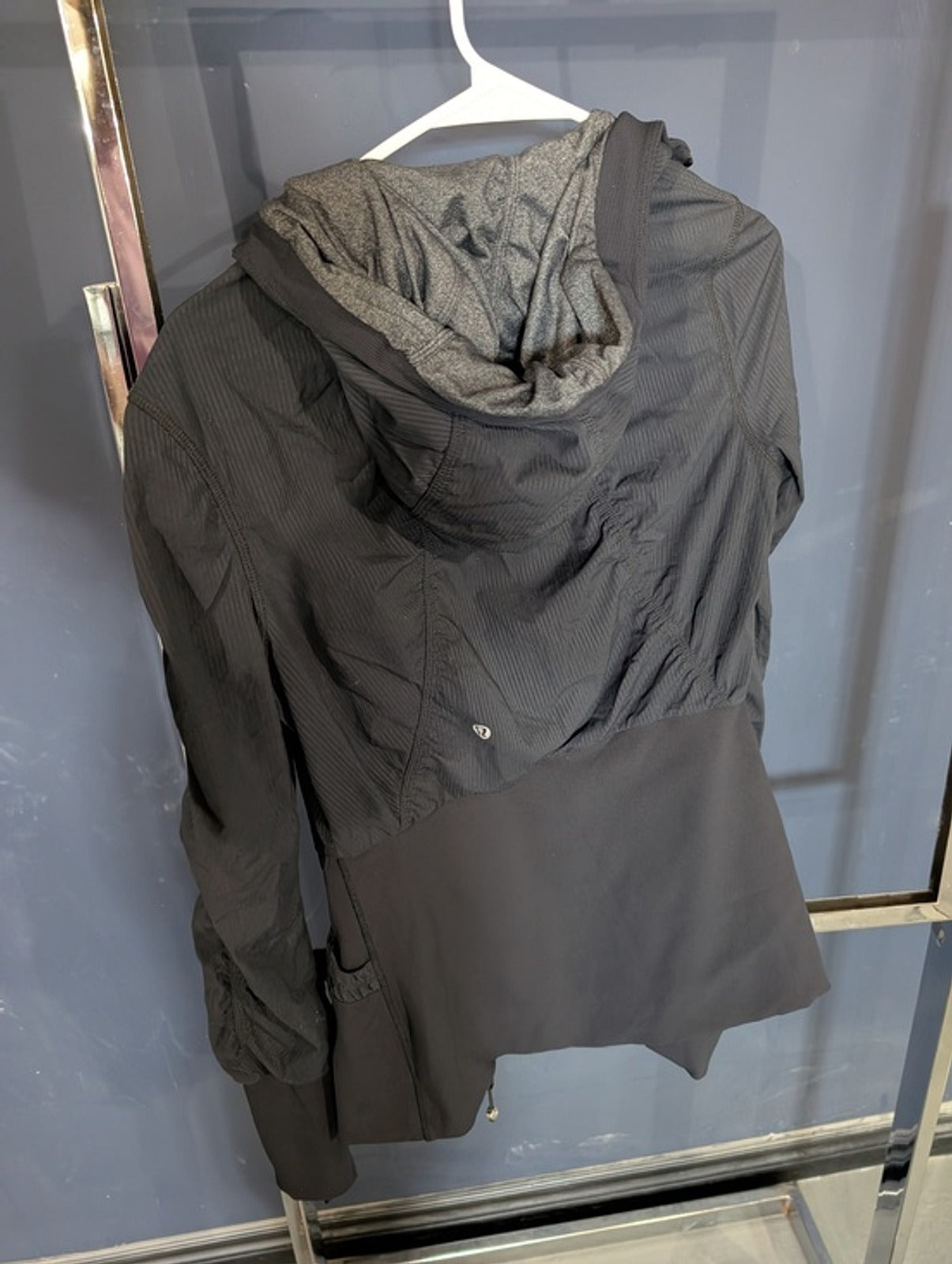 Lululemon black full zip hooded jacket, like new condition