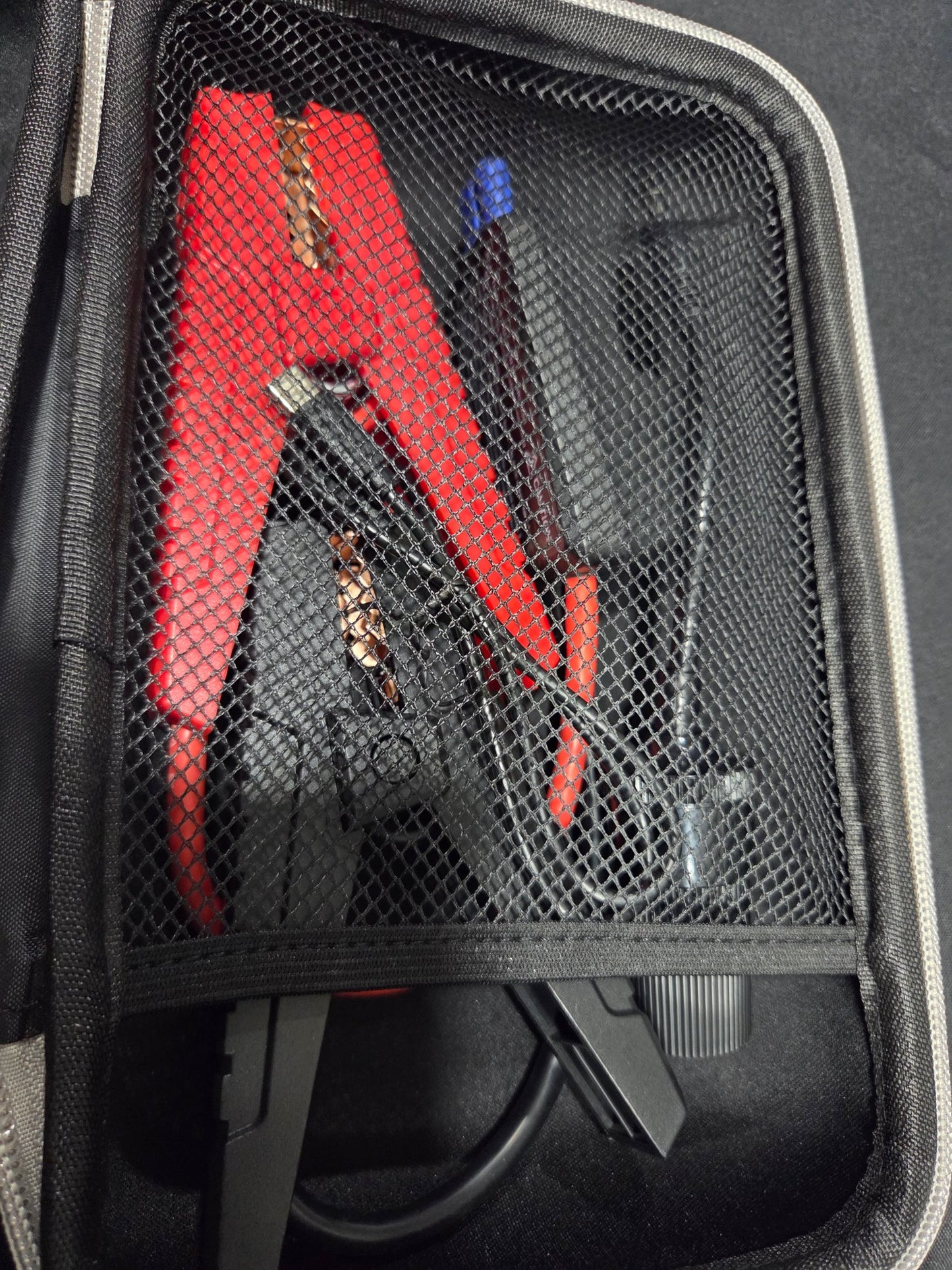 YESPER YJS40 Portable Car Jump Starter 4-Bar LED Battery Pack