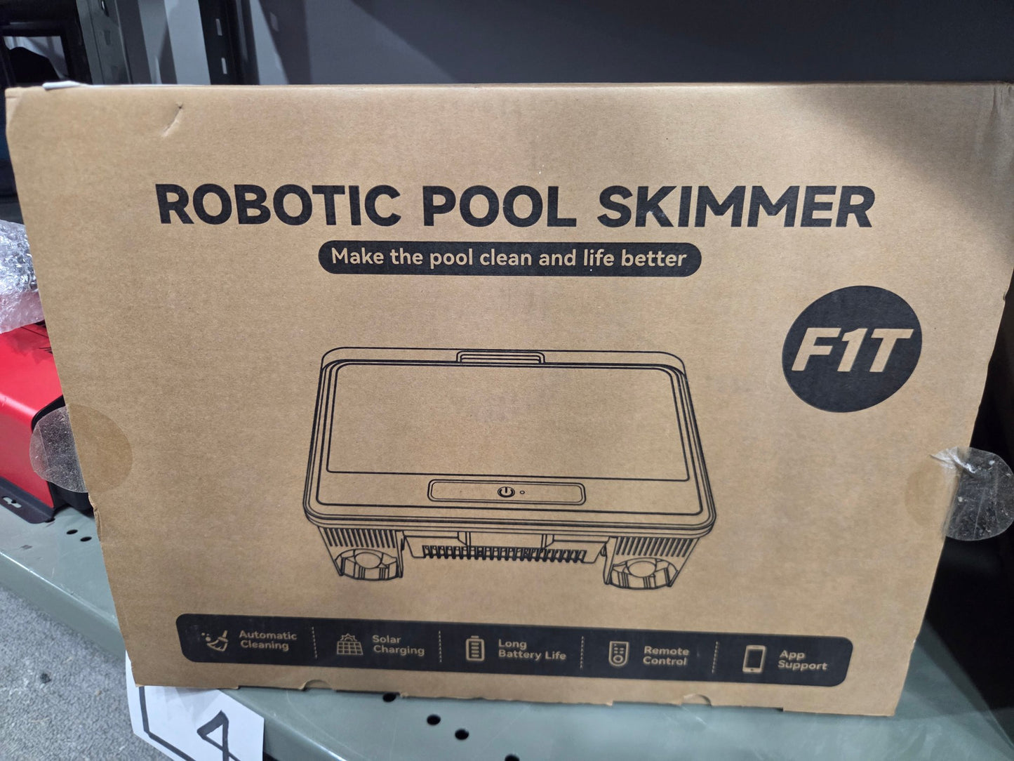 Robotic Pool Skimmer F1T Solar Automatic Surface Cleaner Remote