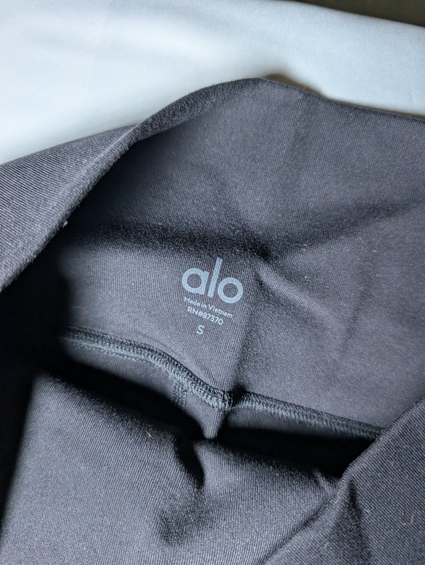 Alo Yoga High Waist Black Leggings, Size S