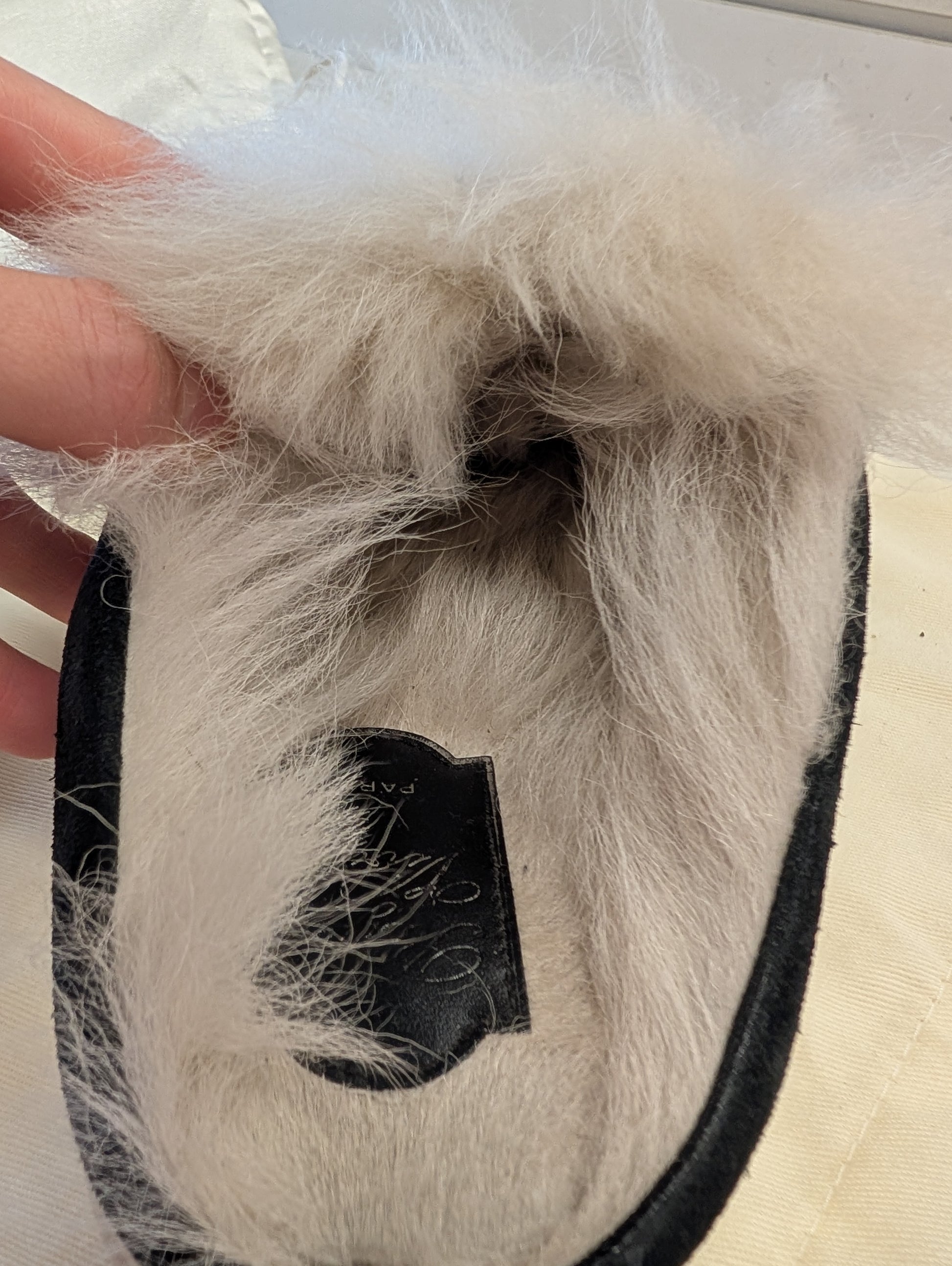 Roger Vivier Crystal Strass Buckle Fur Shearling Slippers w/ Dust Bag