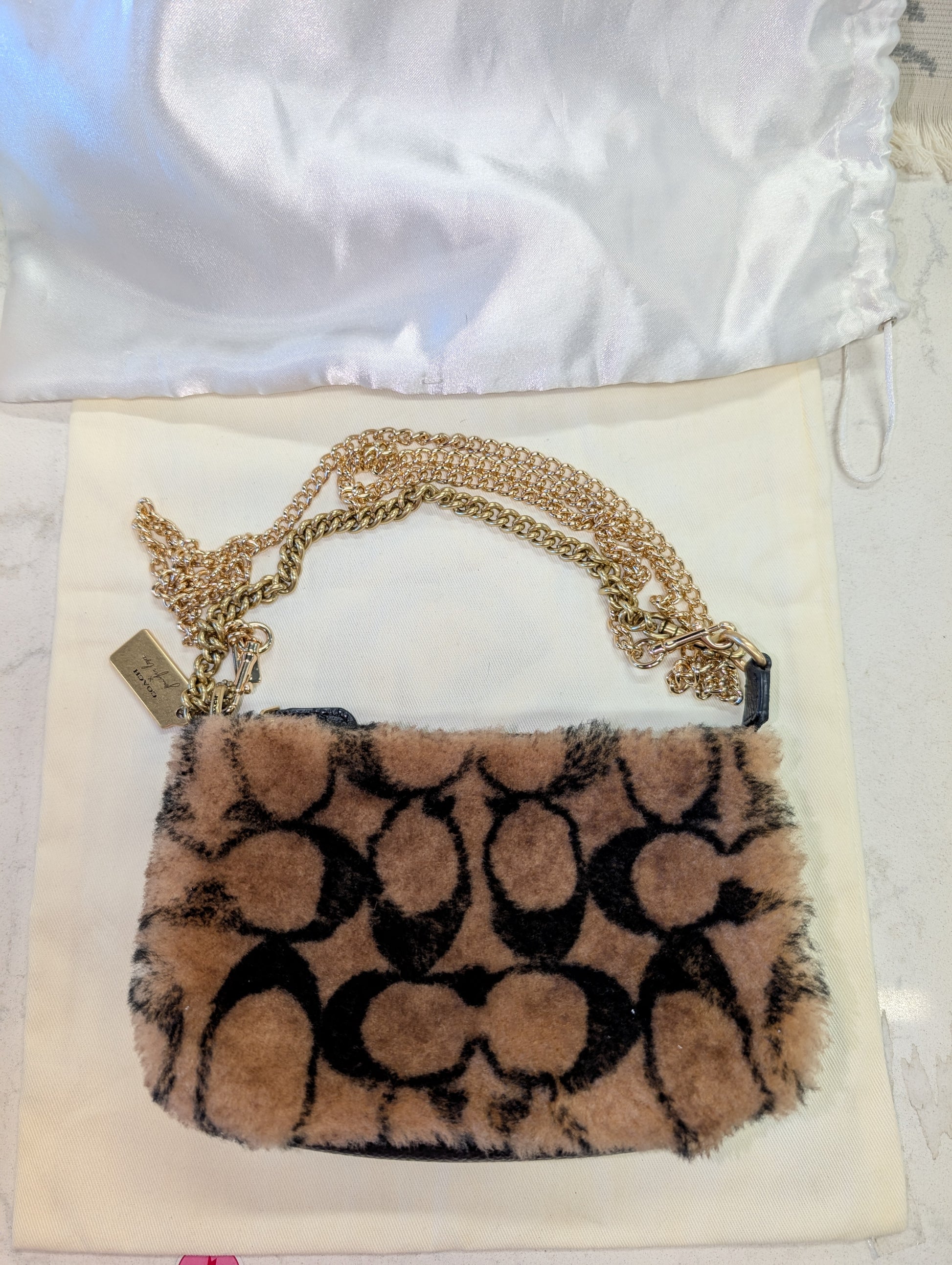 Coach shearling logo chain bag with dust bag