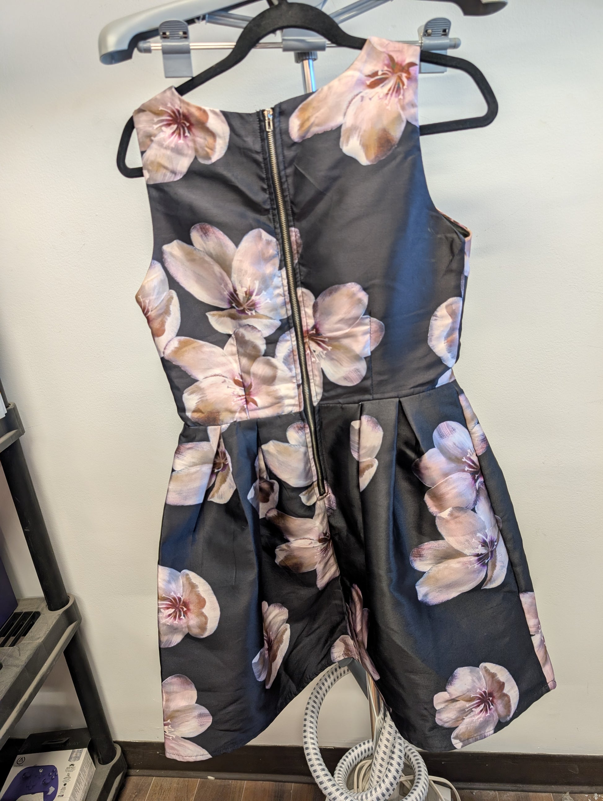 Chelsea Black Floral Sleeveless Dress