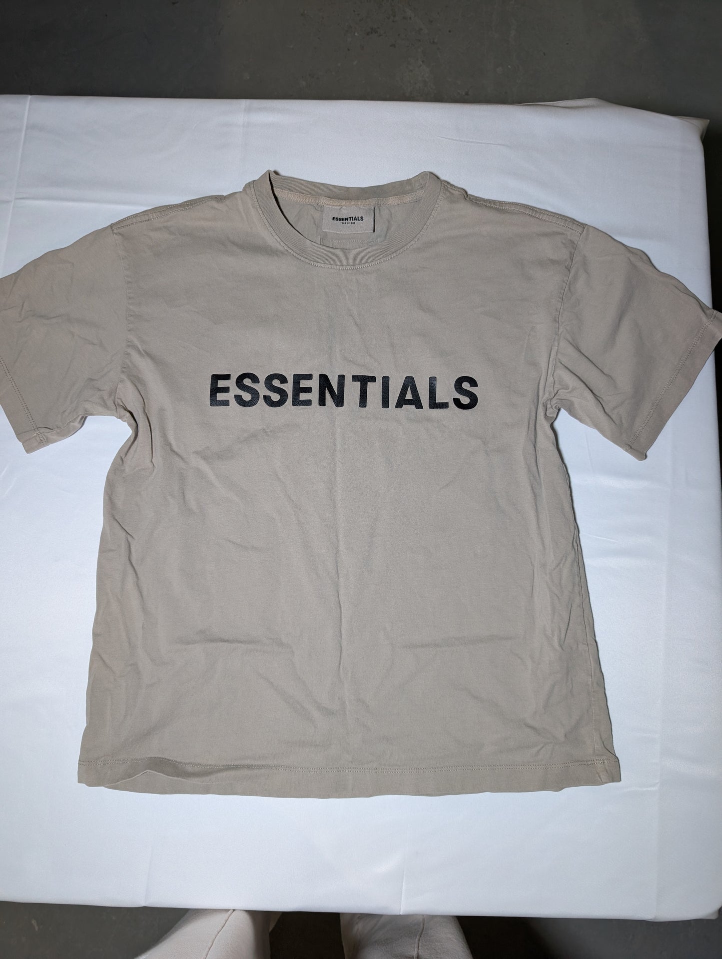 Fear of God Essentials Beige T-Shirt, Size M