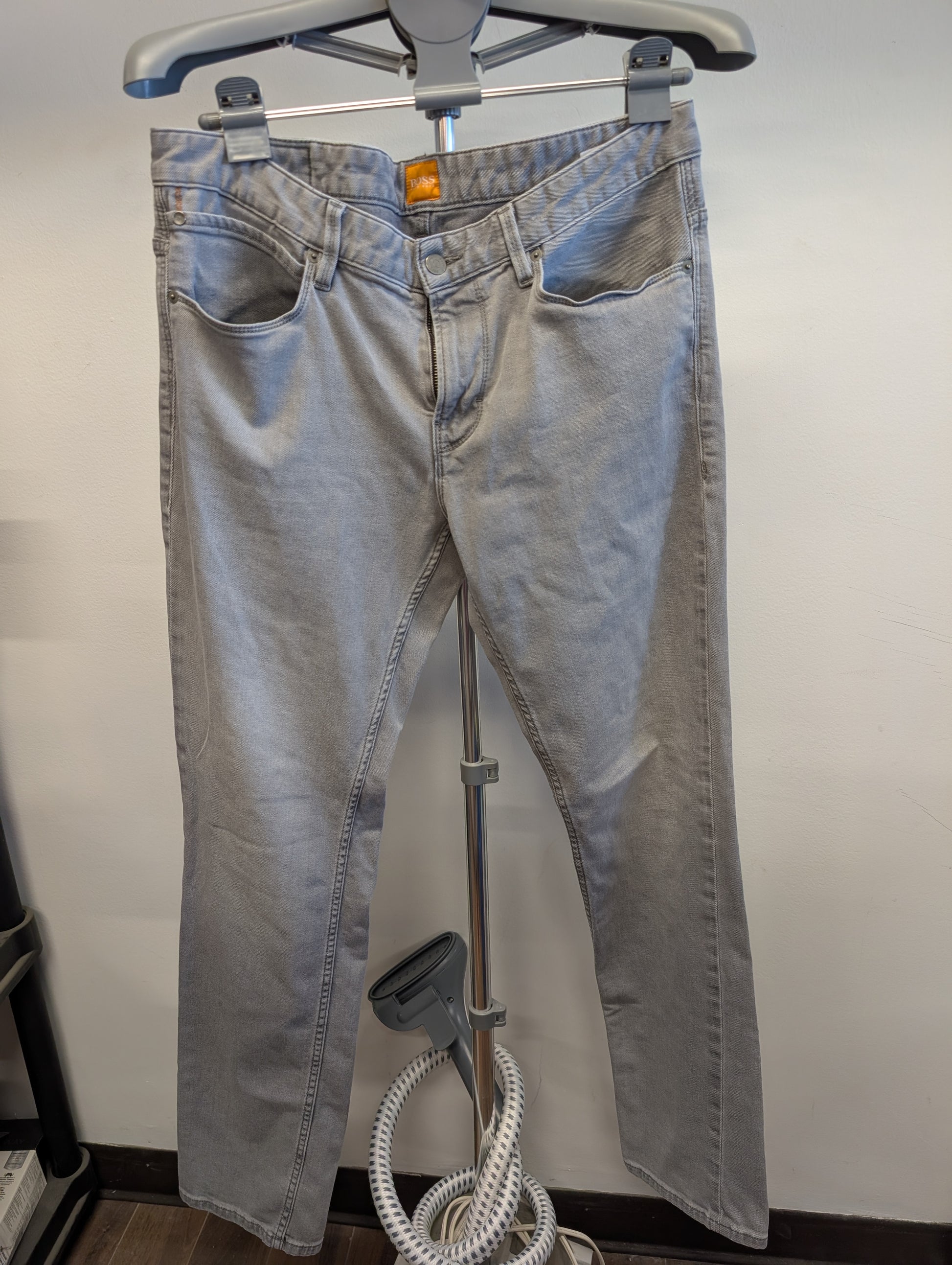 Hugo Boss Men's Grey Jeans 34/34
