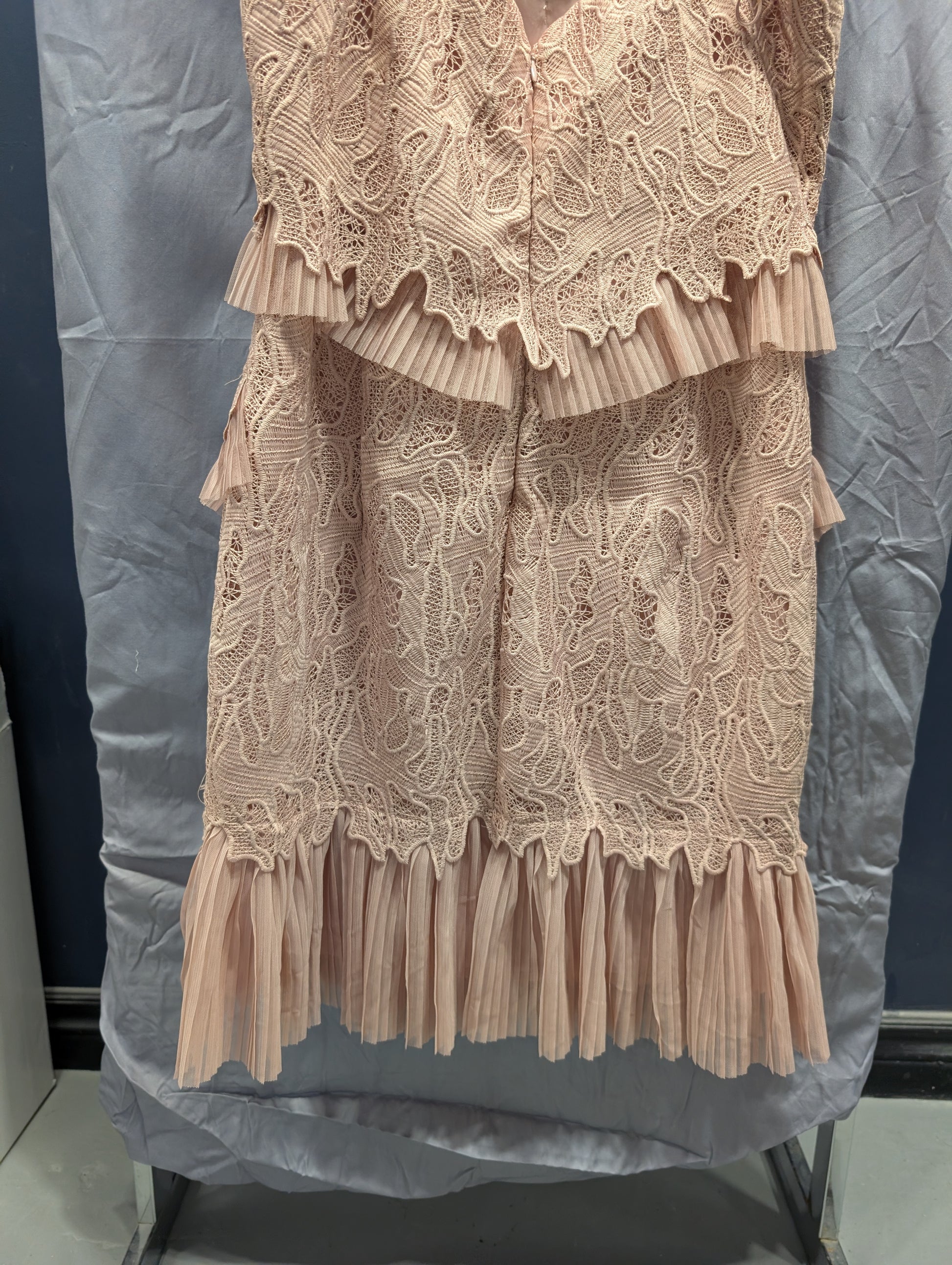Bardot Dusty Pink Lace Tiered Dress - New with Tags