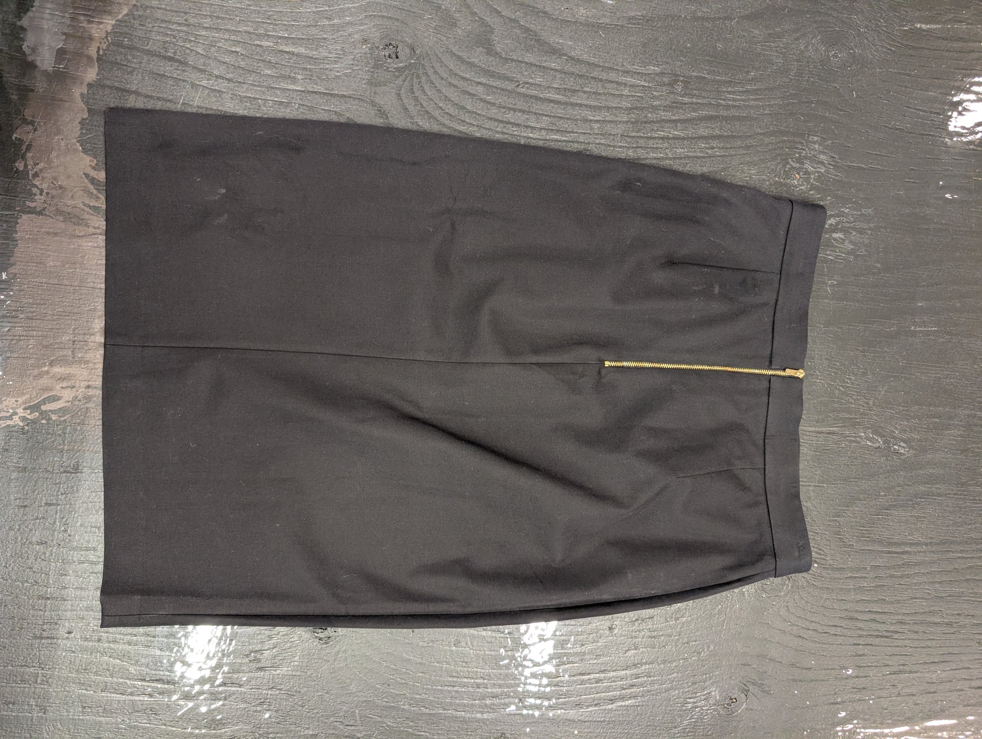 Banana Republic Black Pencil Skirt Size 14
