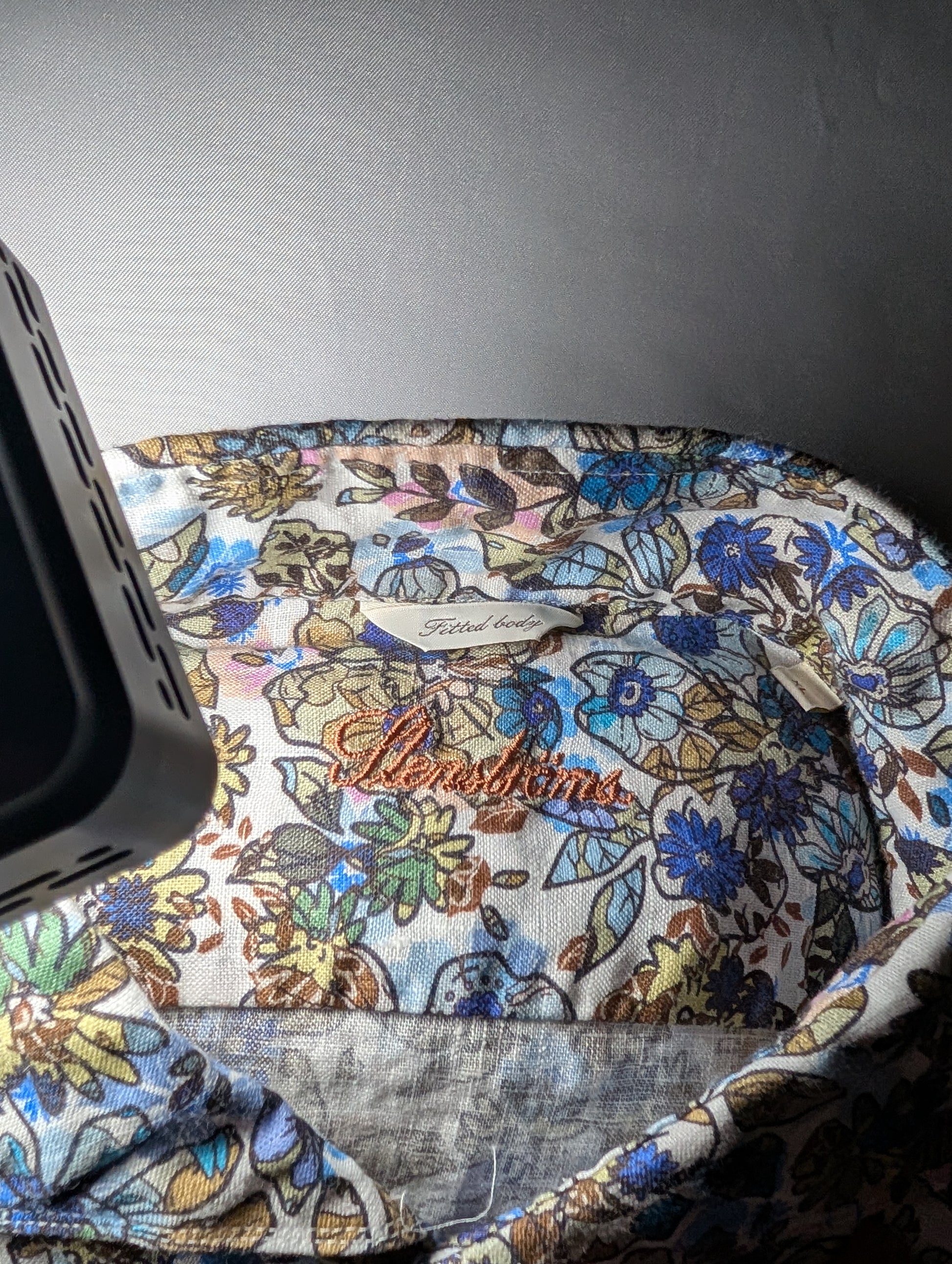 Stenströms Linen Fitted Body Floral Shirt - Like New