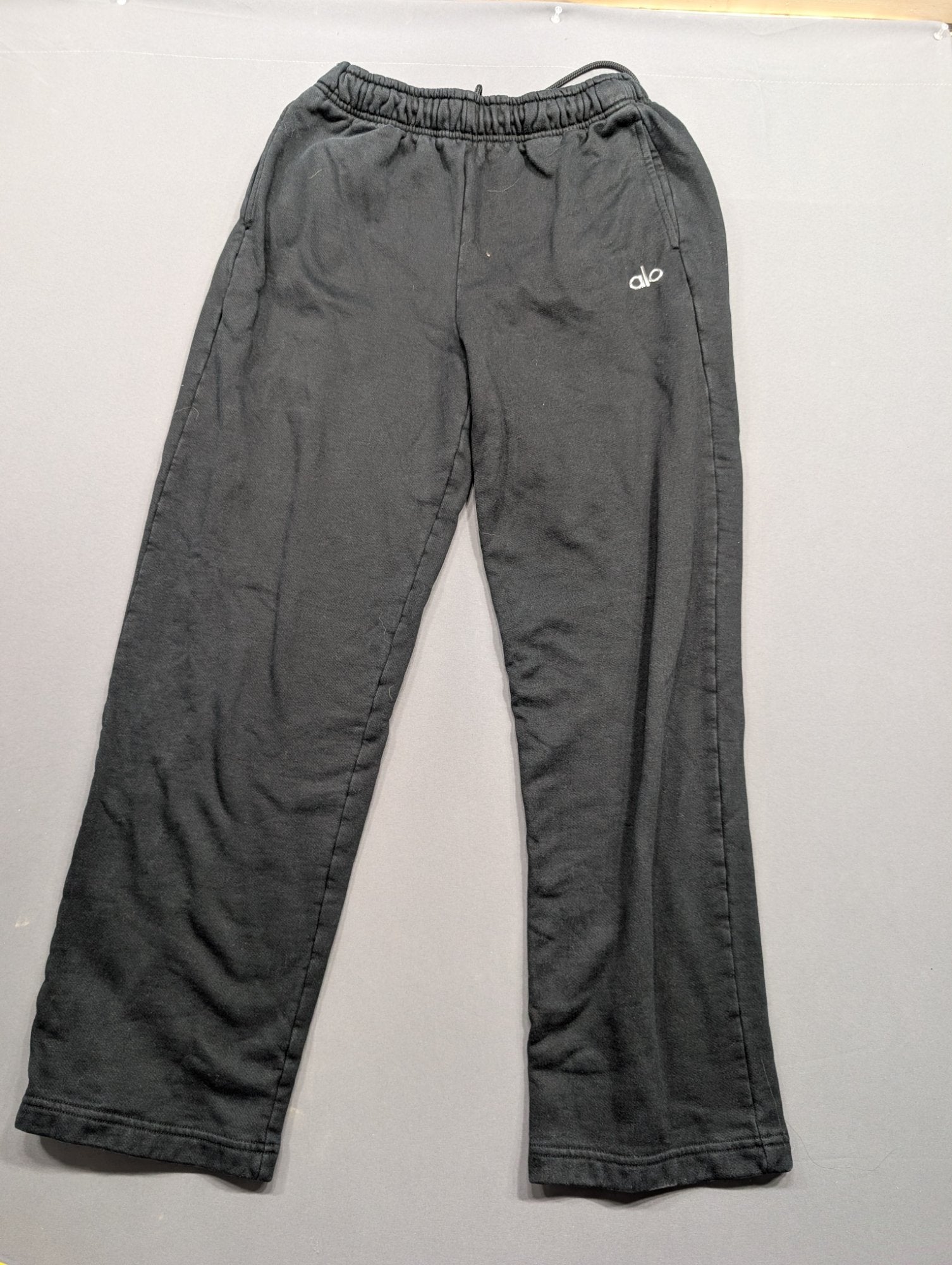 Alo Yoga Sweatpants Black S Straight Leg Drawstring Jogger