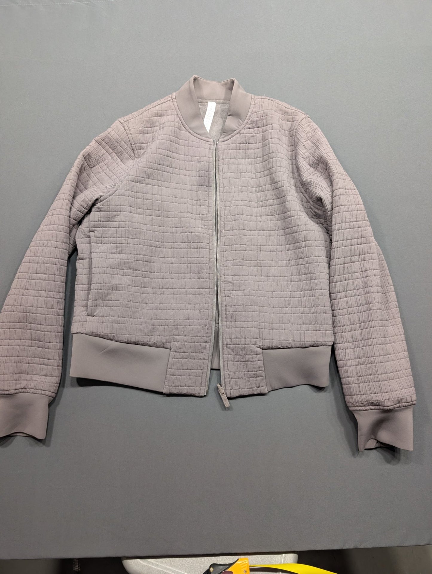 Lululemon Quilted Bomber Jacket Grey Size 8 Zip-Up Women