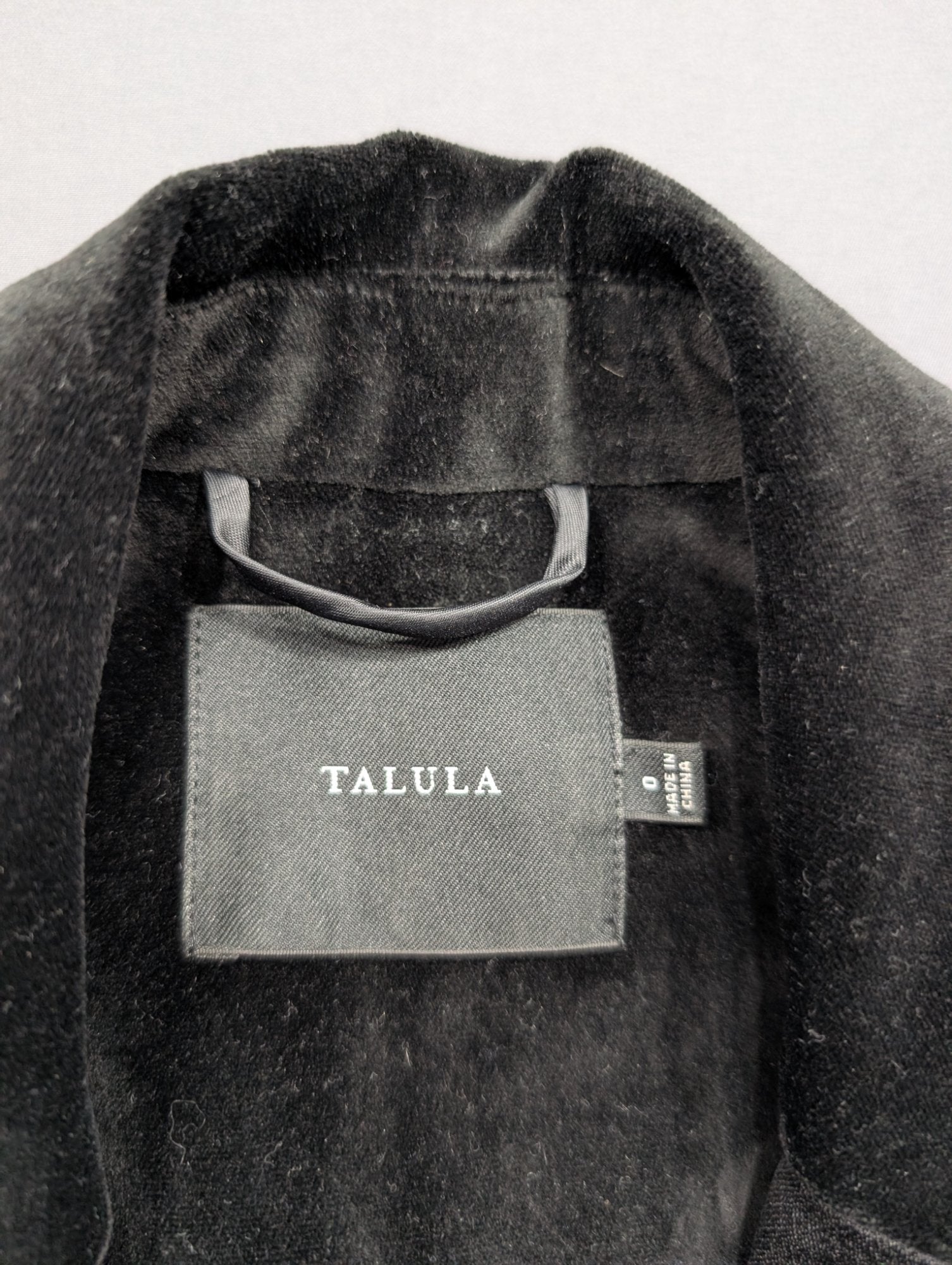 Talula Black Velvet Tuxedo Blazer Size 0 Satin Lapel