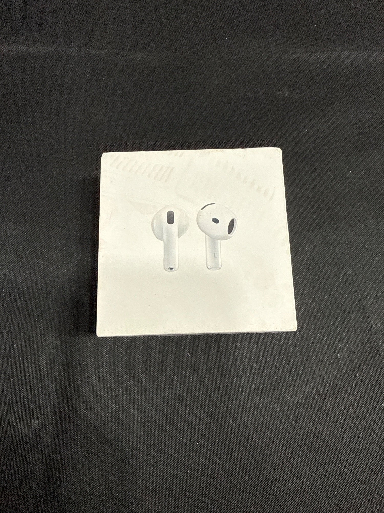 AirPods 4 Wireless Earbuds MXP63AM/A White USB-C 2024