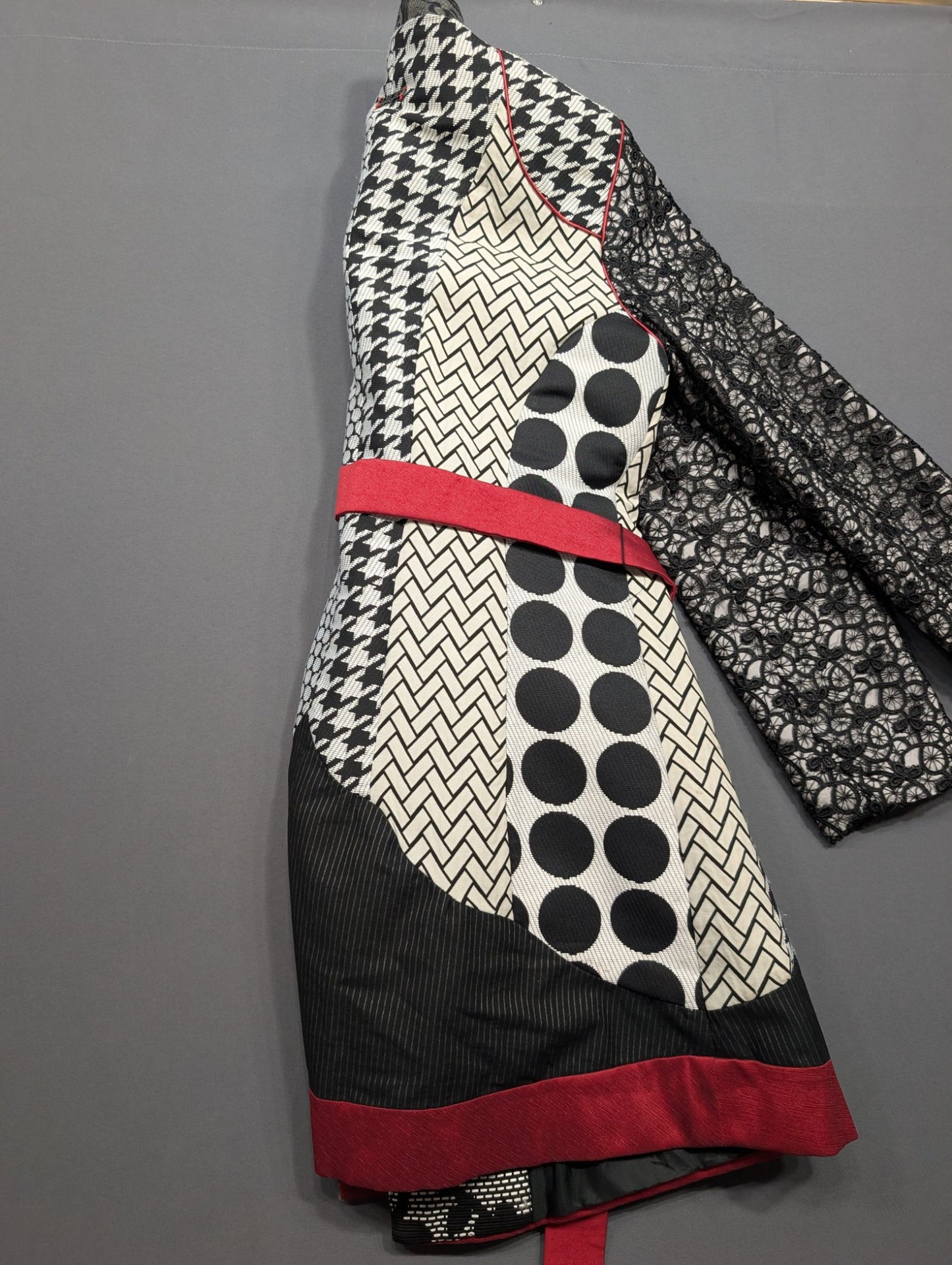 Desigual Women's Mixed-Pattern Coat Size 44 Black White Red
