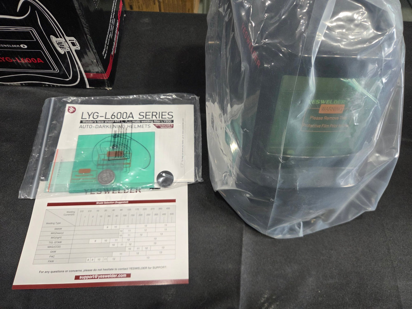 YesWelder LYG-L600A Auto-Darkening Welding Helmet Face Shield