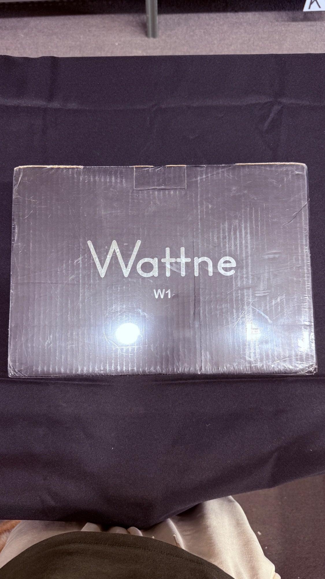 Wattne W1 Percussion Massage Gun 20-Speed LCD Touch Black