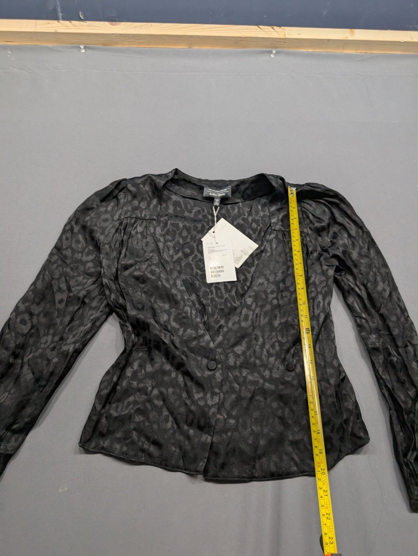 & Other Stories Los Angeles Atelier Leopard Blouse Black US 2