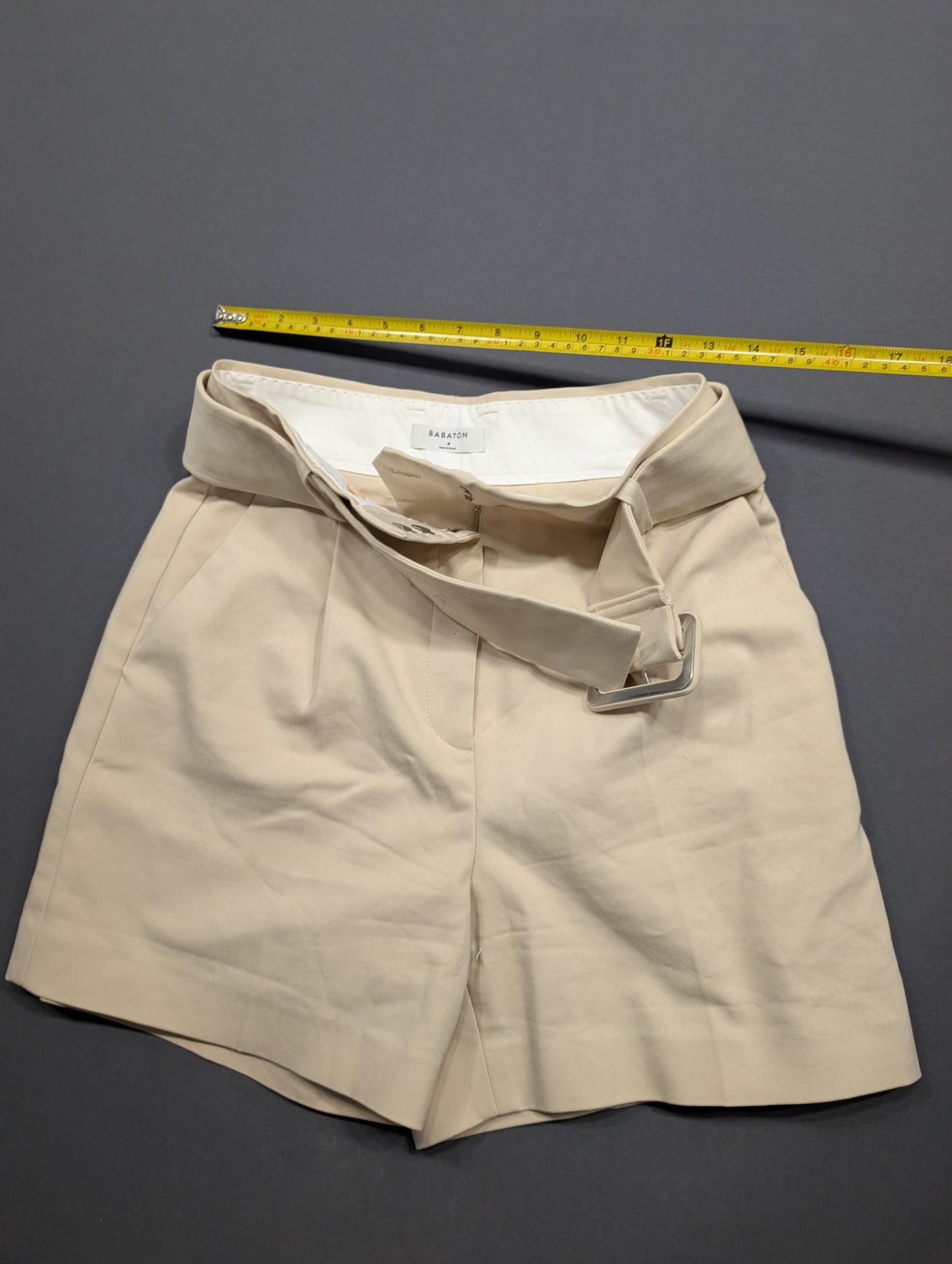 Babaton Size 4 Beige Belted High-Rise Shorts Pleated Trouser