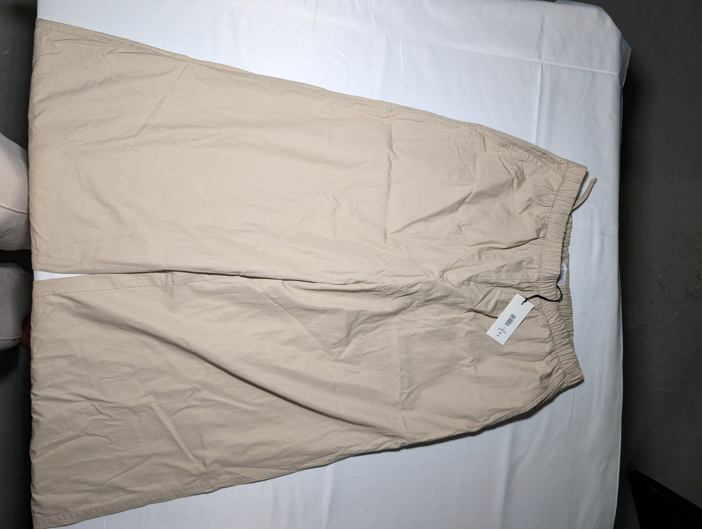 Babaton Wide Leg Beige Pants, Size M, New With Tags