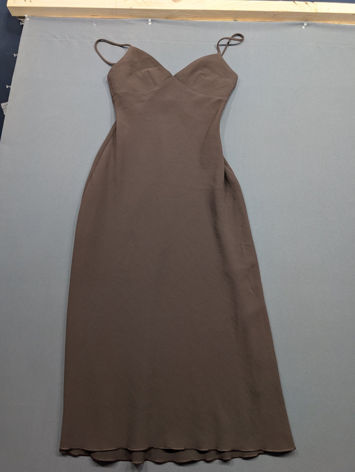 Wilfred Size 00 Brown Spaghetti Strap Midi Slip Dress V-Neck