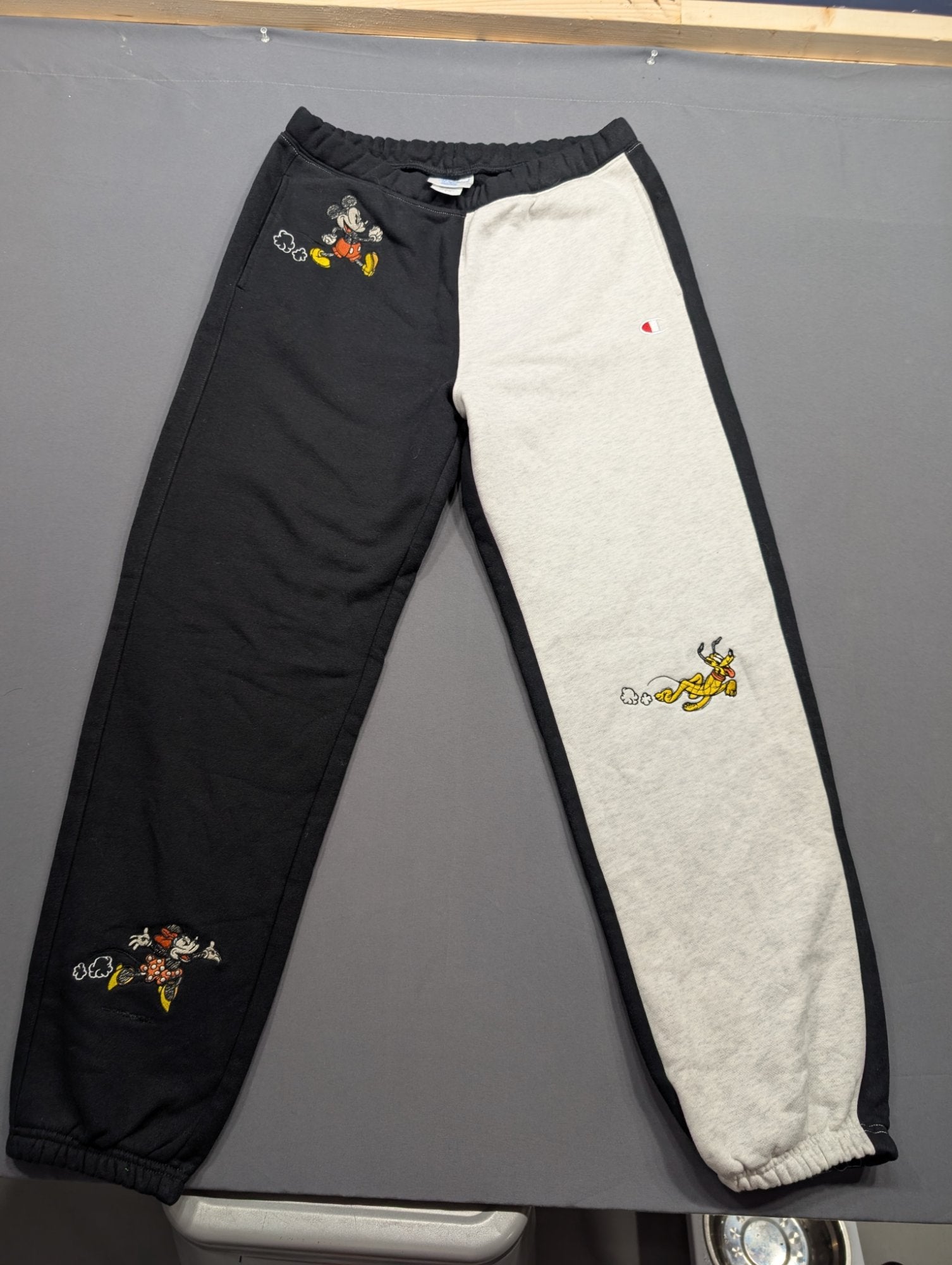 Champion Reverse Weave Disney Split Leg Sweatpants Medium Black Grey