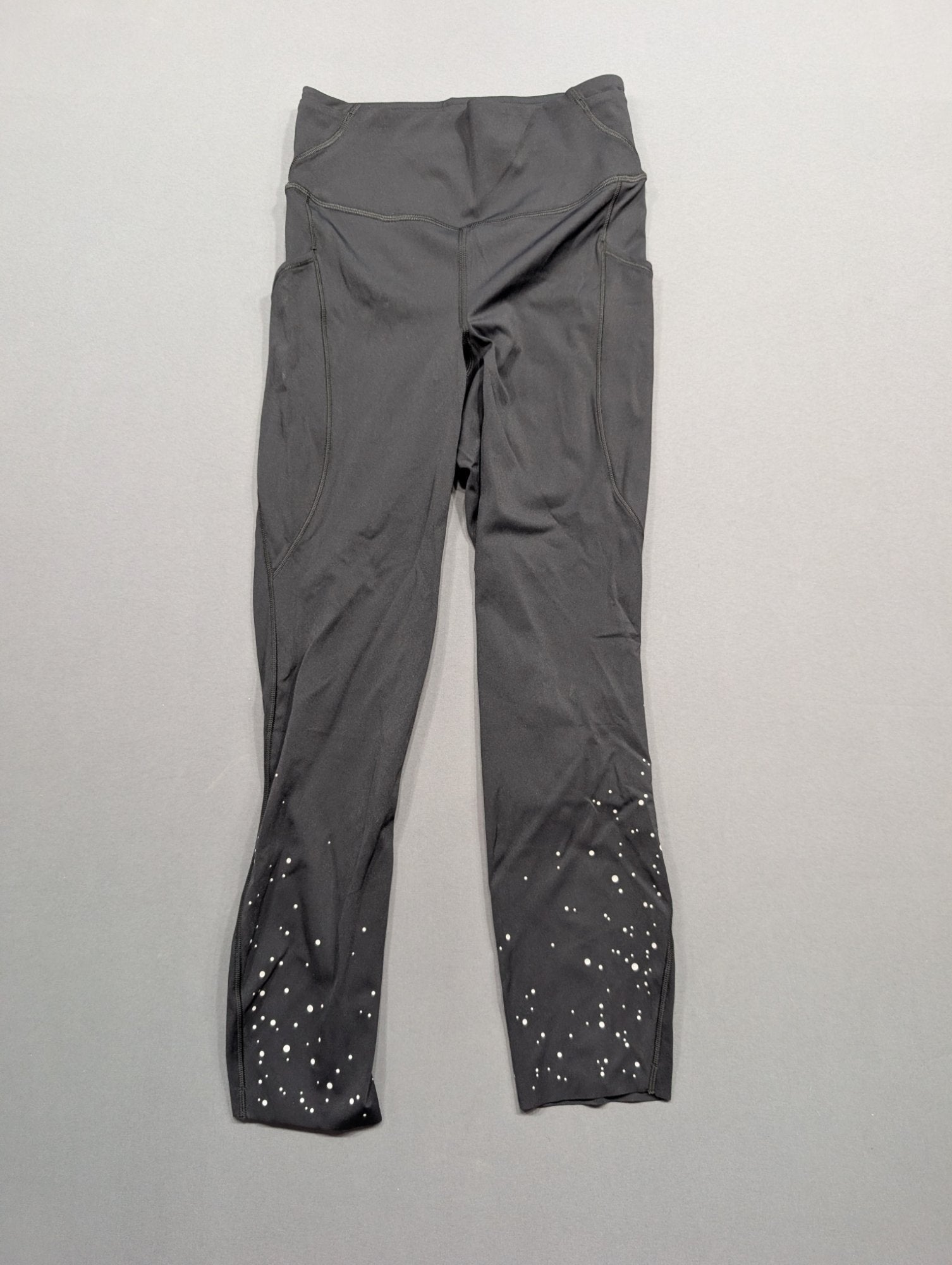 Lululemon Fast & Free HR Tight 7/8 Size 4 Grey Reflective Dot