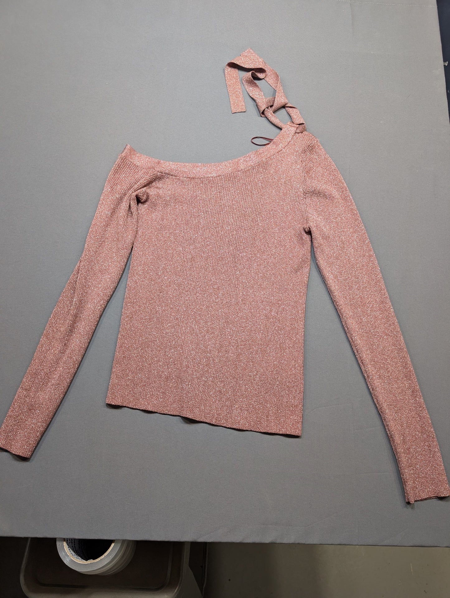 Intermix Pink Metallic Ribbed Knit Off-Shoulder Tie Top Sweater Sz M