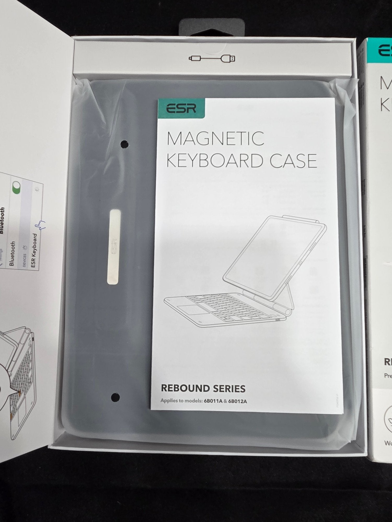 ESR Rebound Magnetic Keyboard Case for iPad 11th Gen & 10th Gen