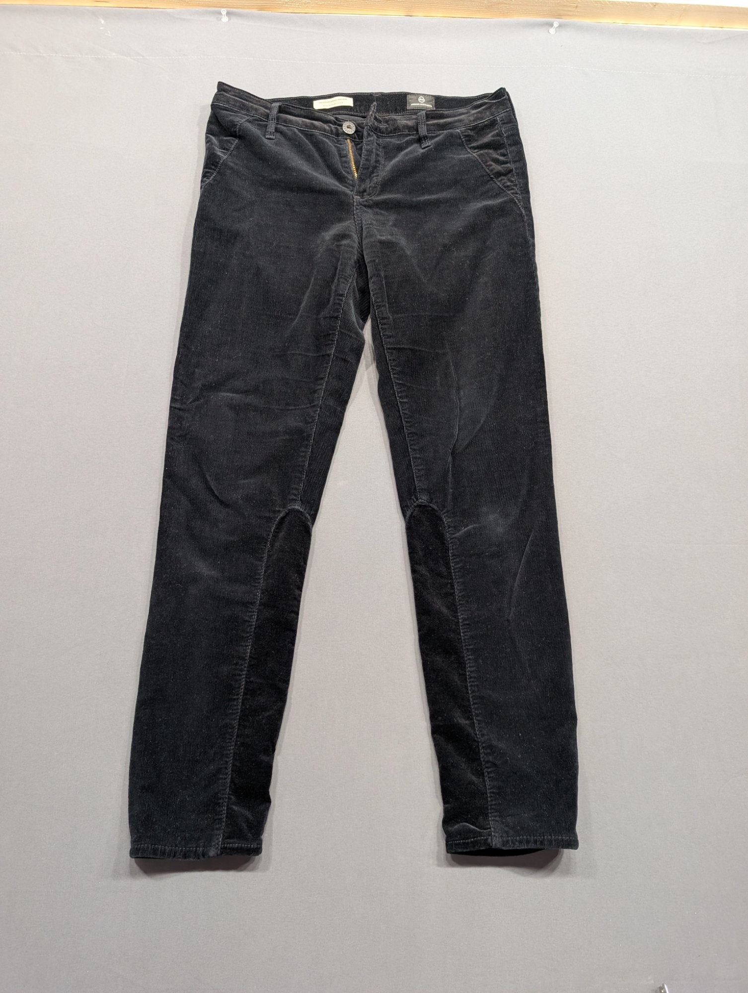 AG Adriano Goldschmied Stevie Ankle Jodhpur Cord 28R Slim Straight