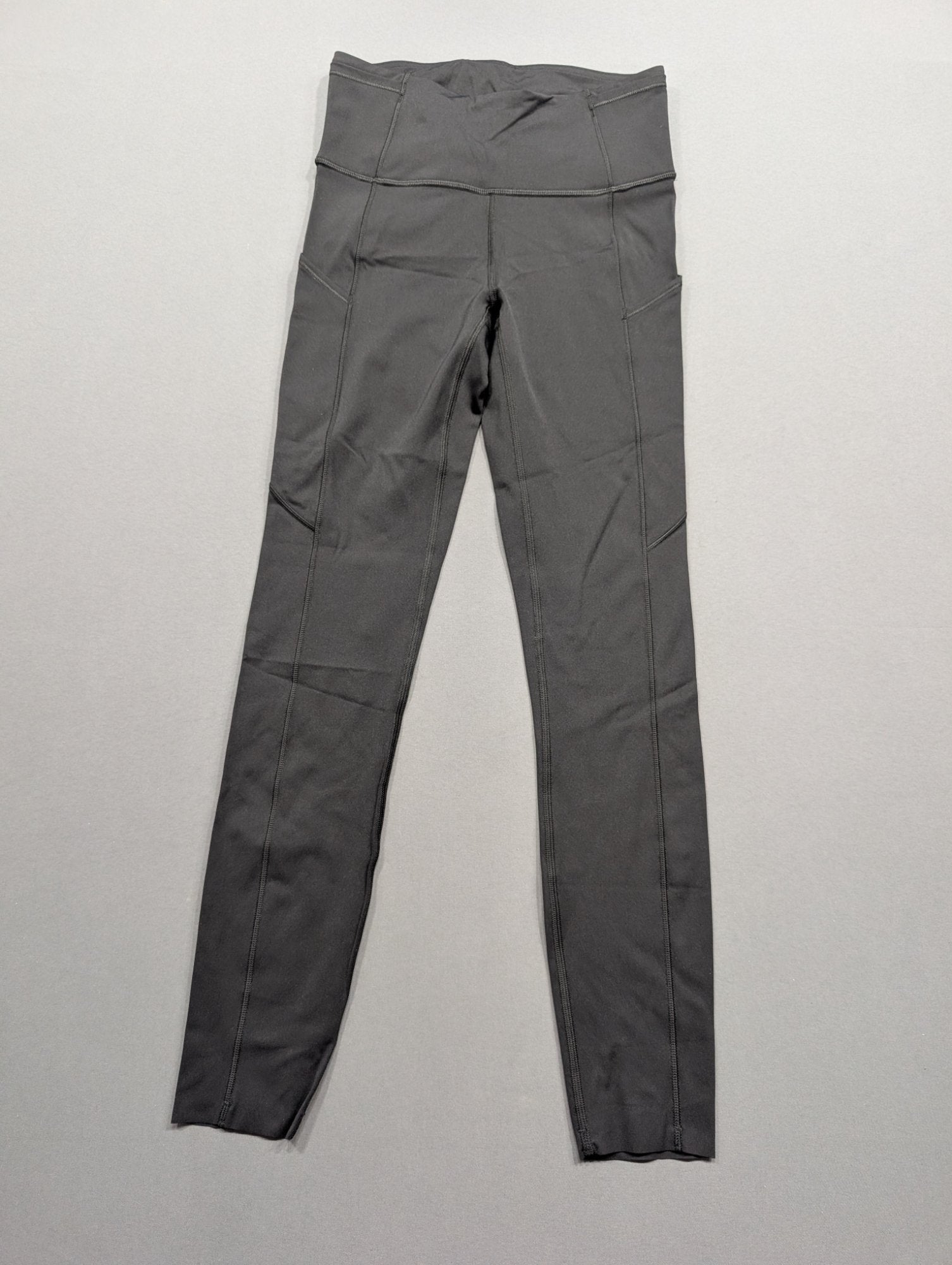 Lululemon Fast & Free High-Rise Tight Size 4 Gray Leggings