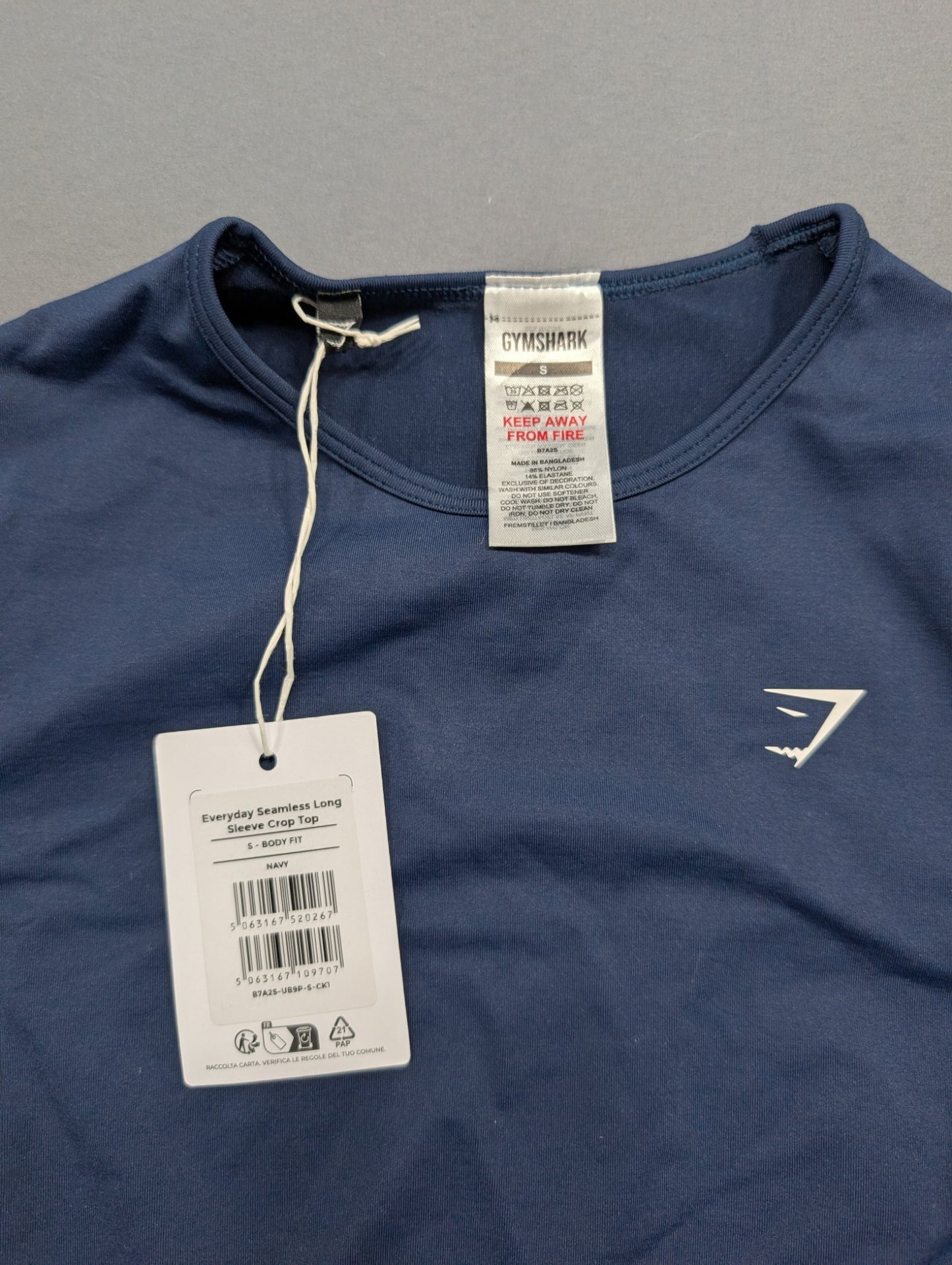 Gymshark Everyday Seamless LS Crop Top Navy Size S NWT