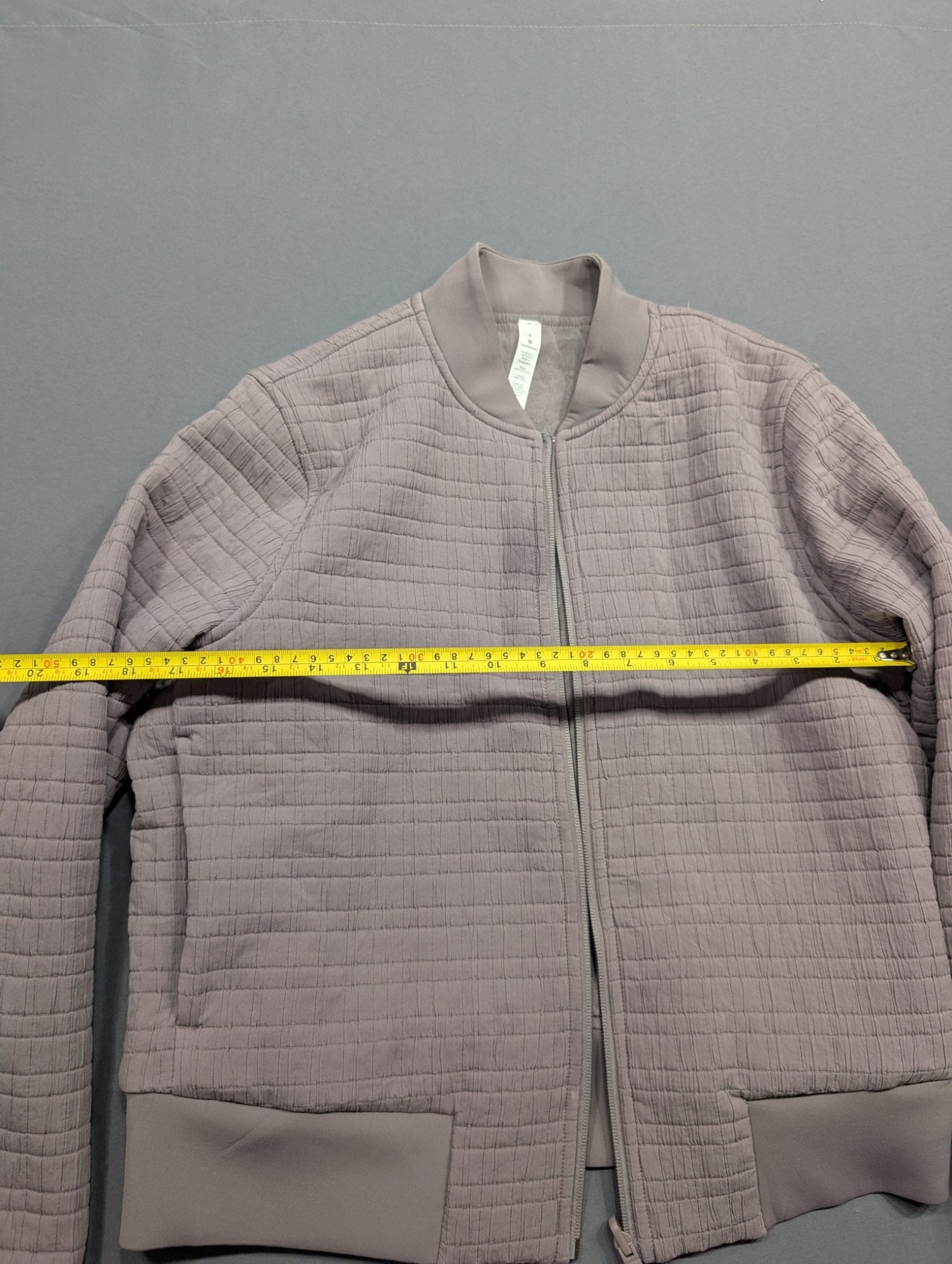Lululemon Quilted Bomber Jacket Grey Size 8 Zip-Up Women