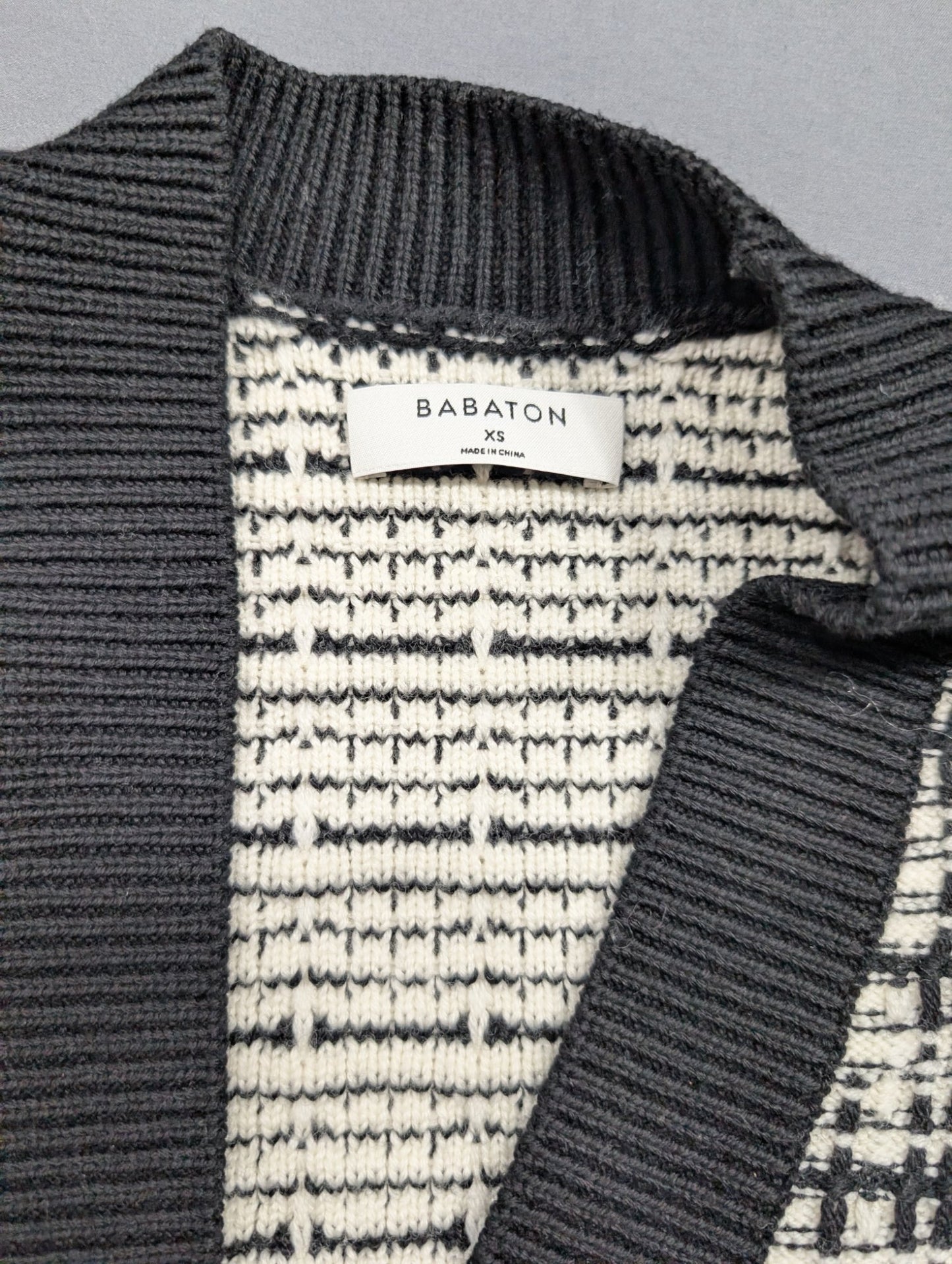 Babaton XS Houndstooth Knit Cardigan Pearl Buttons Black White