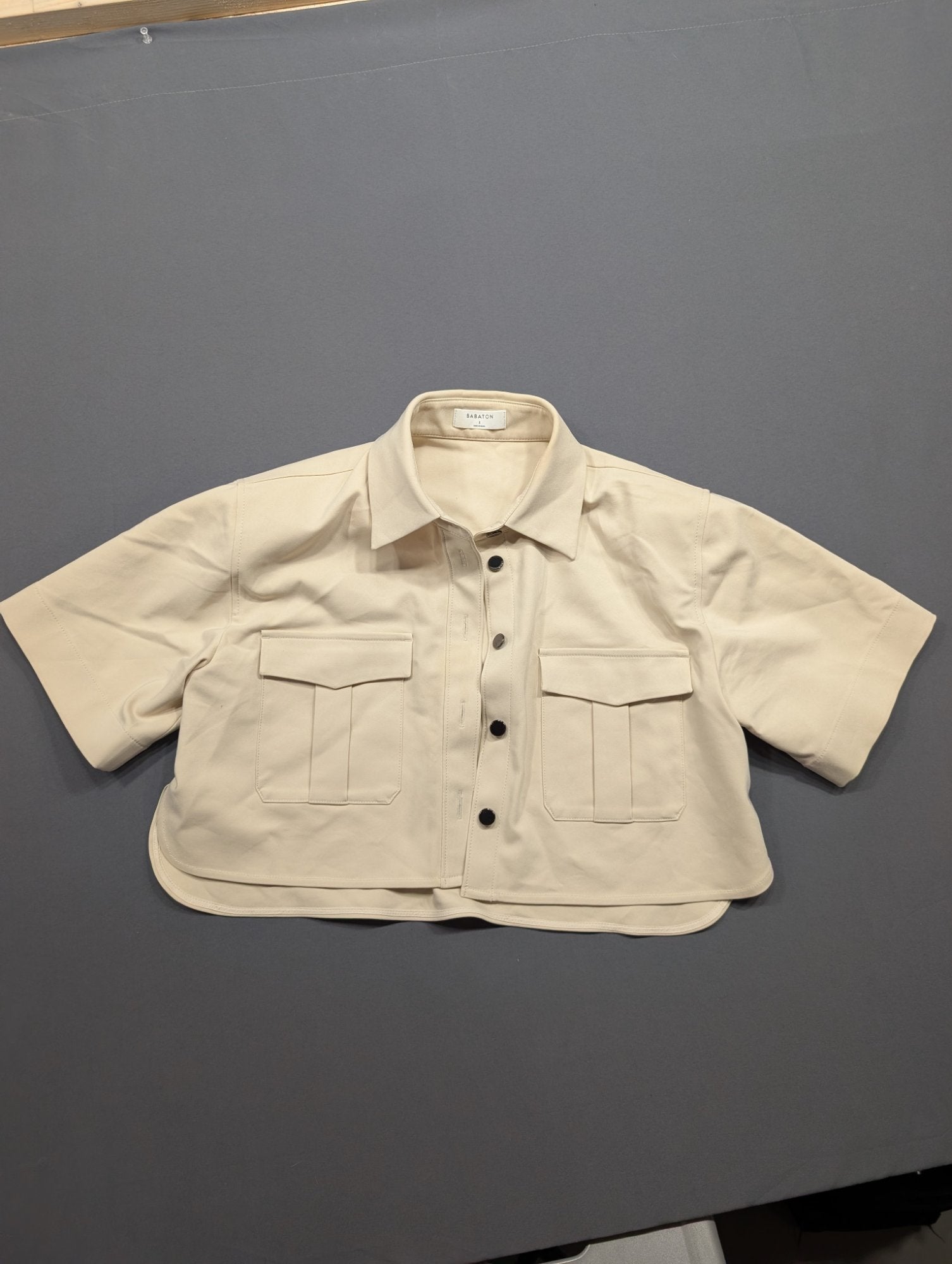 Babaton Cropped Utility Shirt Jacket Size S Beige Button-Up