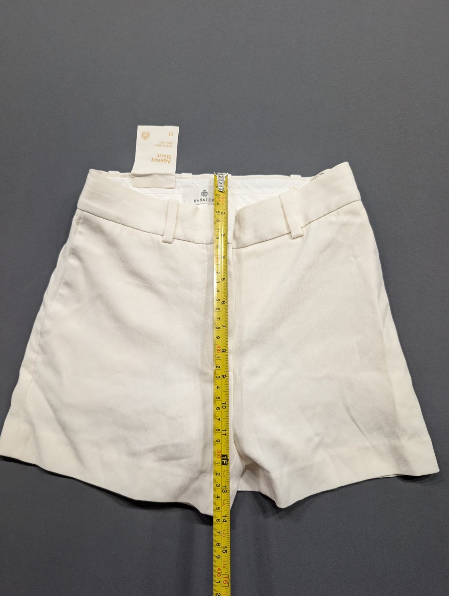 Babaton Agency Short White High-Waist Shorts Sz 0 NWT