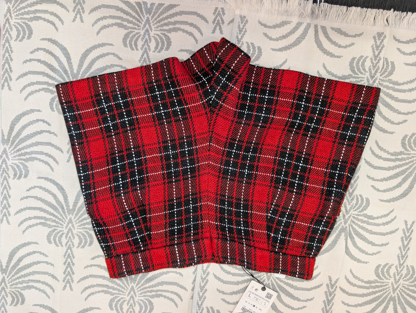 Zara Red Plaid High-Waist Shorts, Size L, With Tags