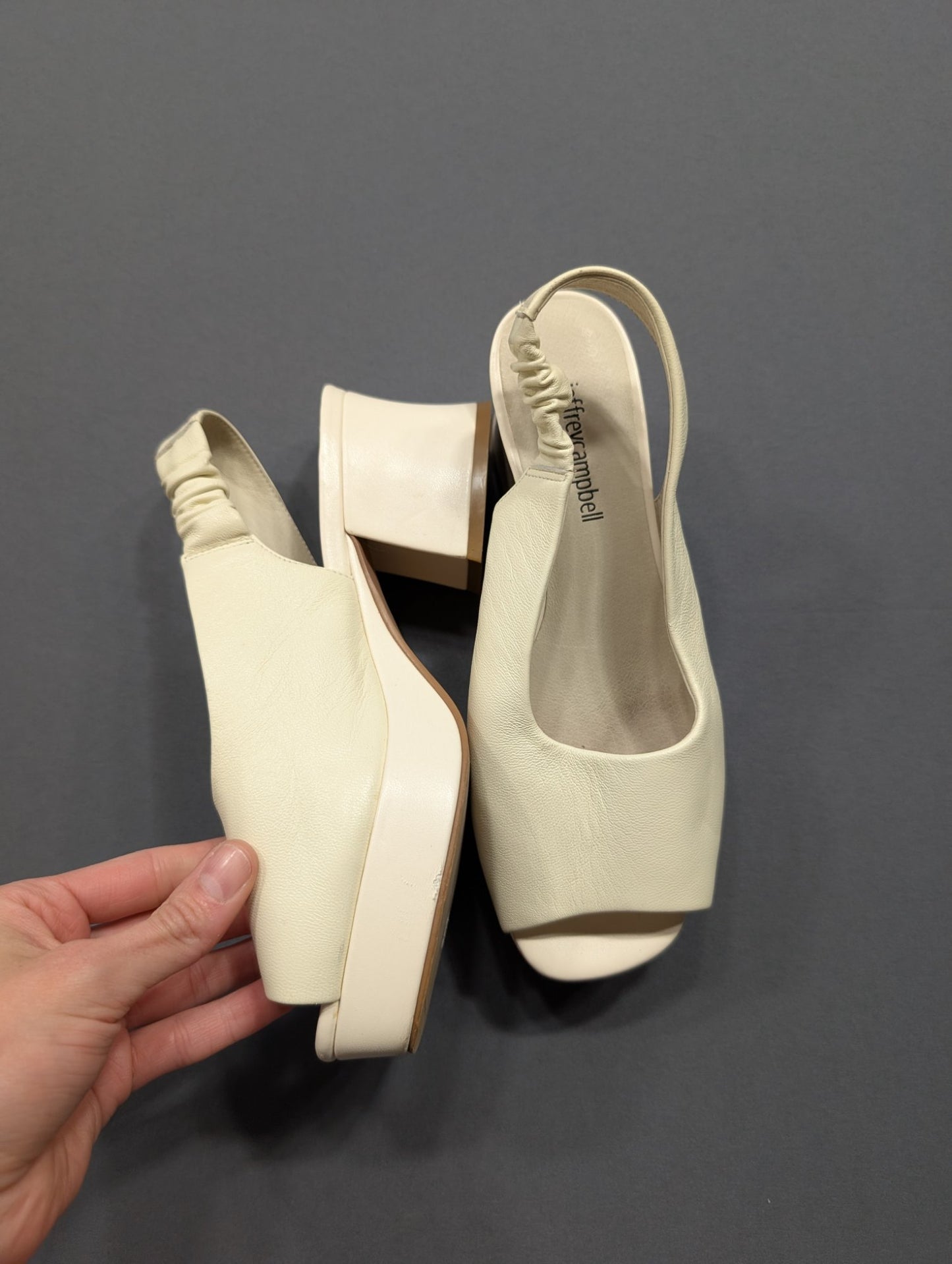 Jeffrey Campbell Cream Leather Slingback Platform Heels Sz 7