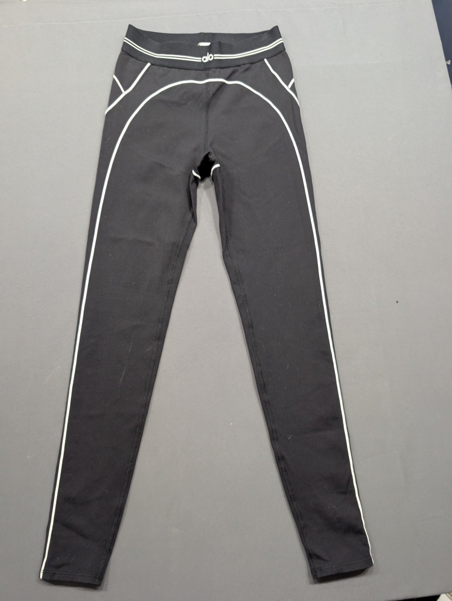 Alo Yoga Women's Black Leggings White Piping Mid-Rise Tight Size M