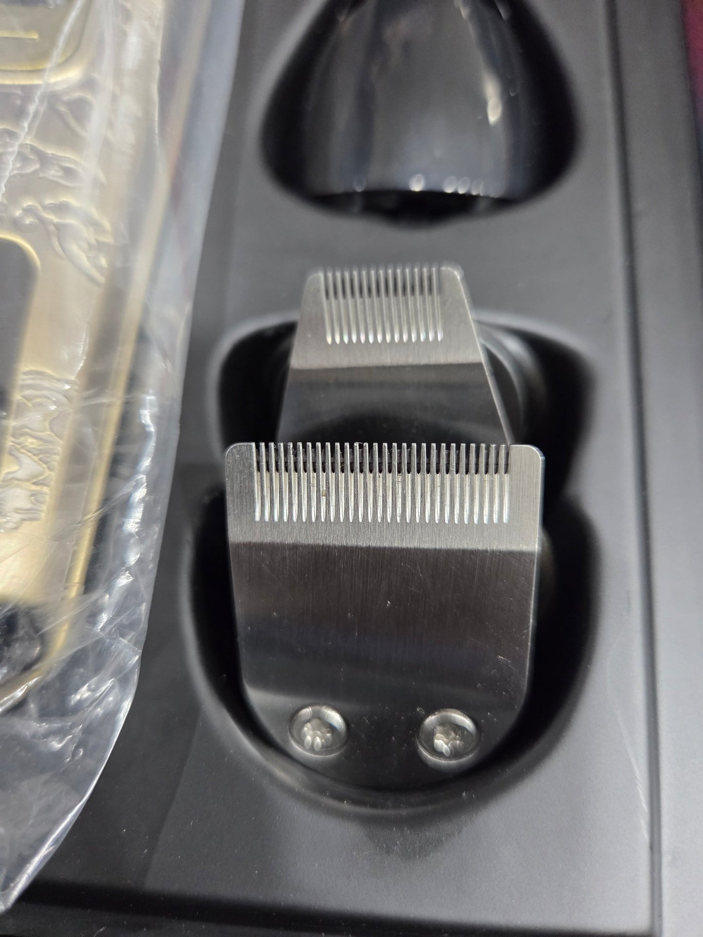 Scttomon HT-6080 Professional Barber Combo Trimmer & Shaver Kit