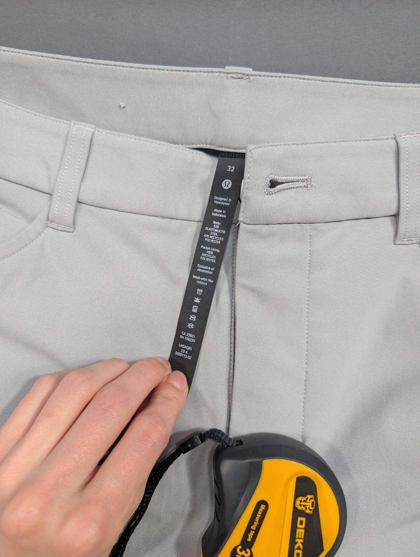 Lululemon ABC Slim 5-Pocket Pants Men's 32 Light Gray