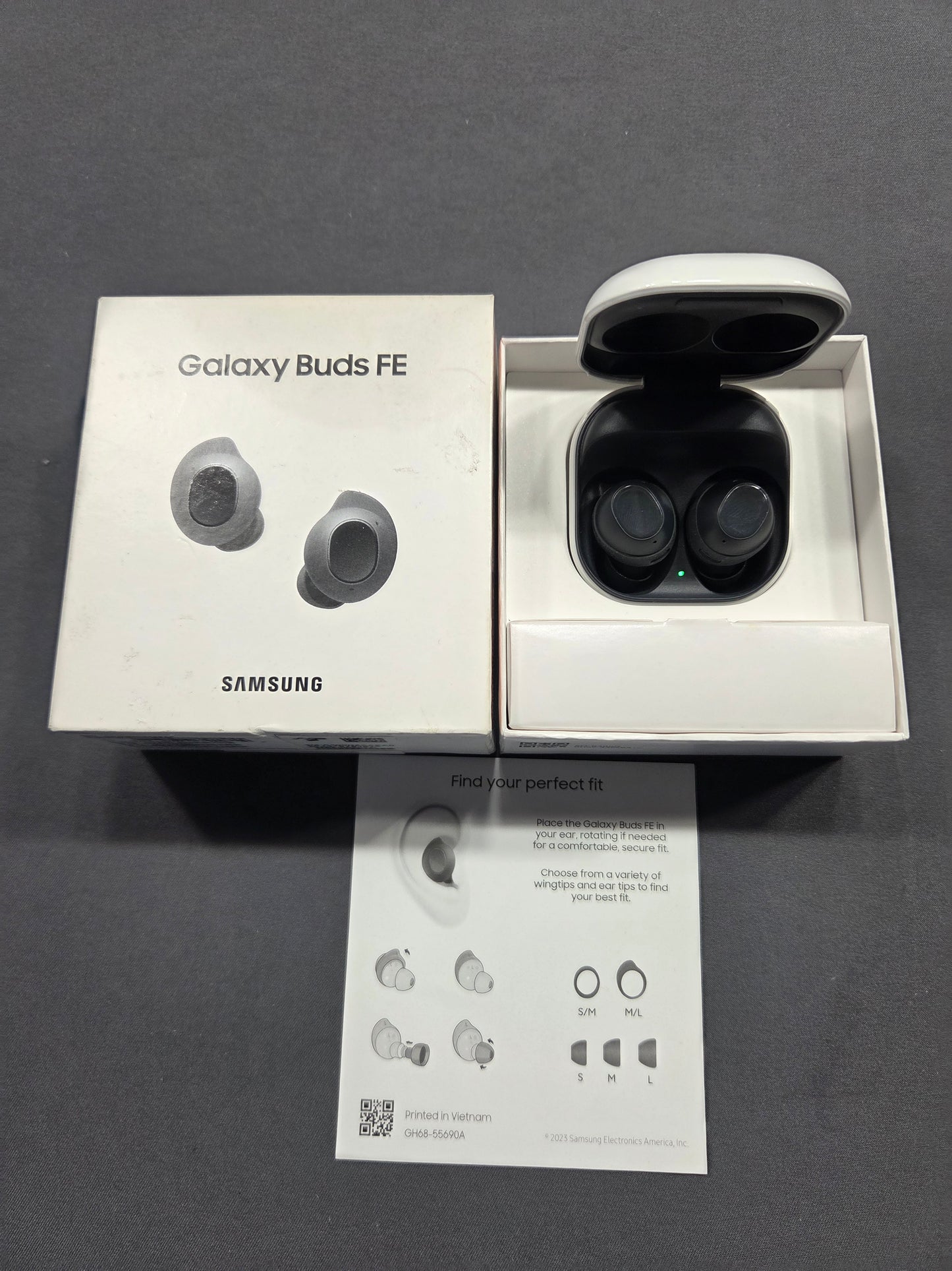 Samsung Galaxy Buds FE Wireless Earbuds ANC Graphite w/ Charging Case