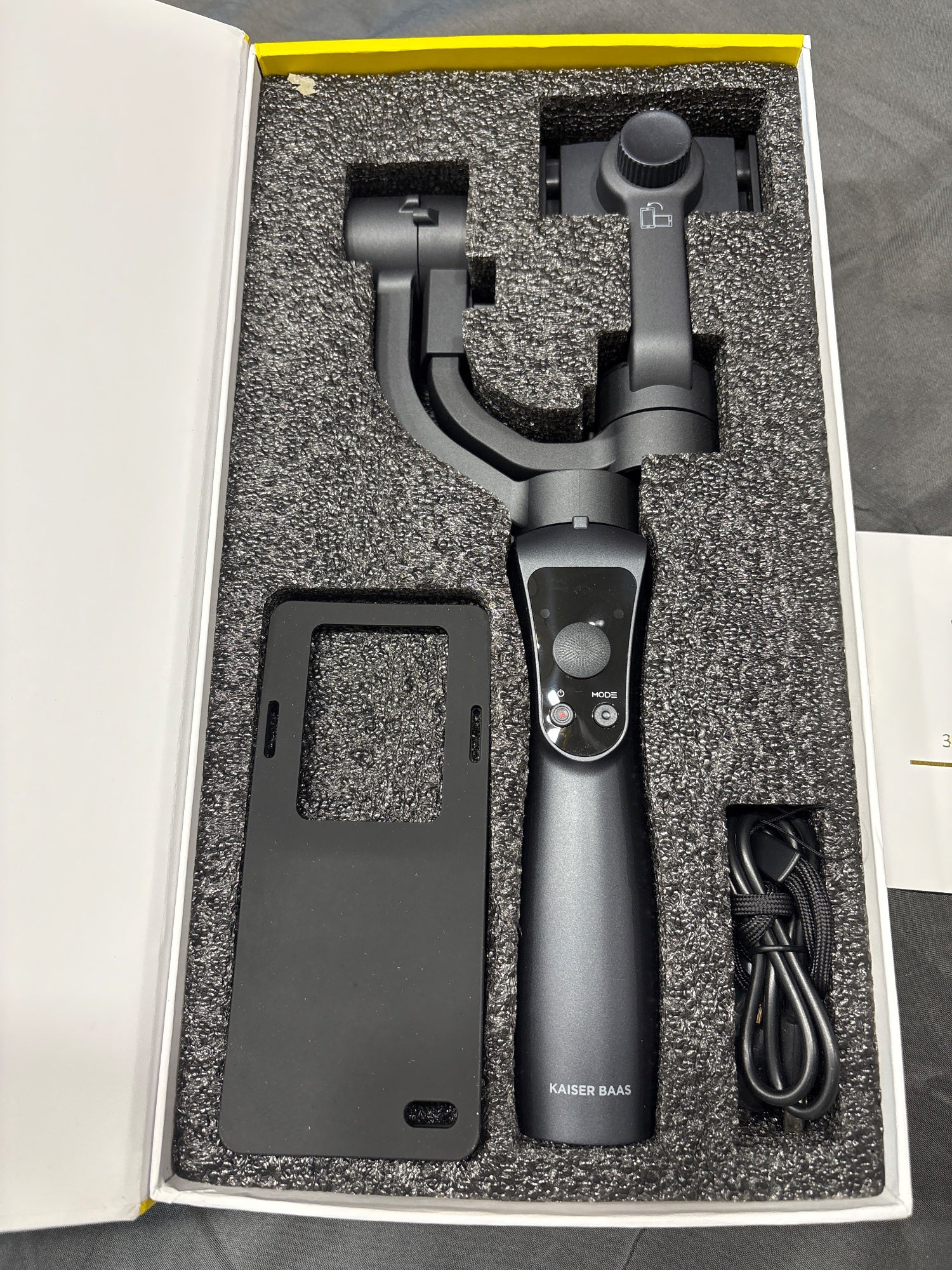 Kaiser Baas XS3 3-Axis Gimbal Stabilizer Smartphone