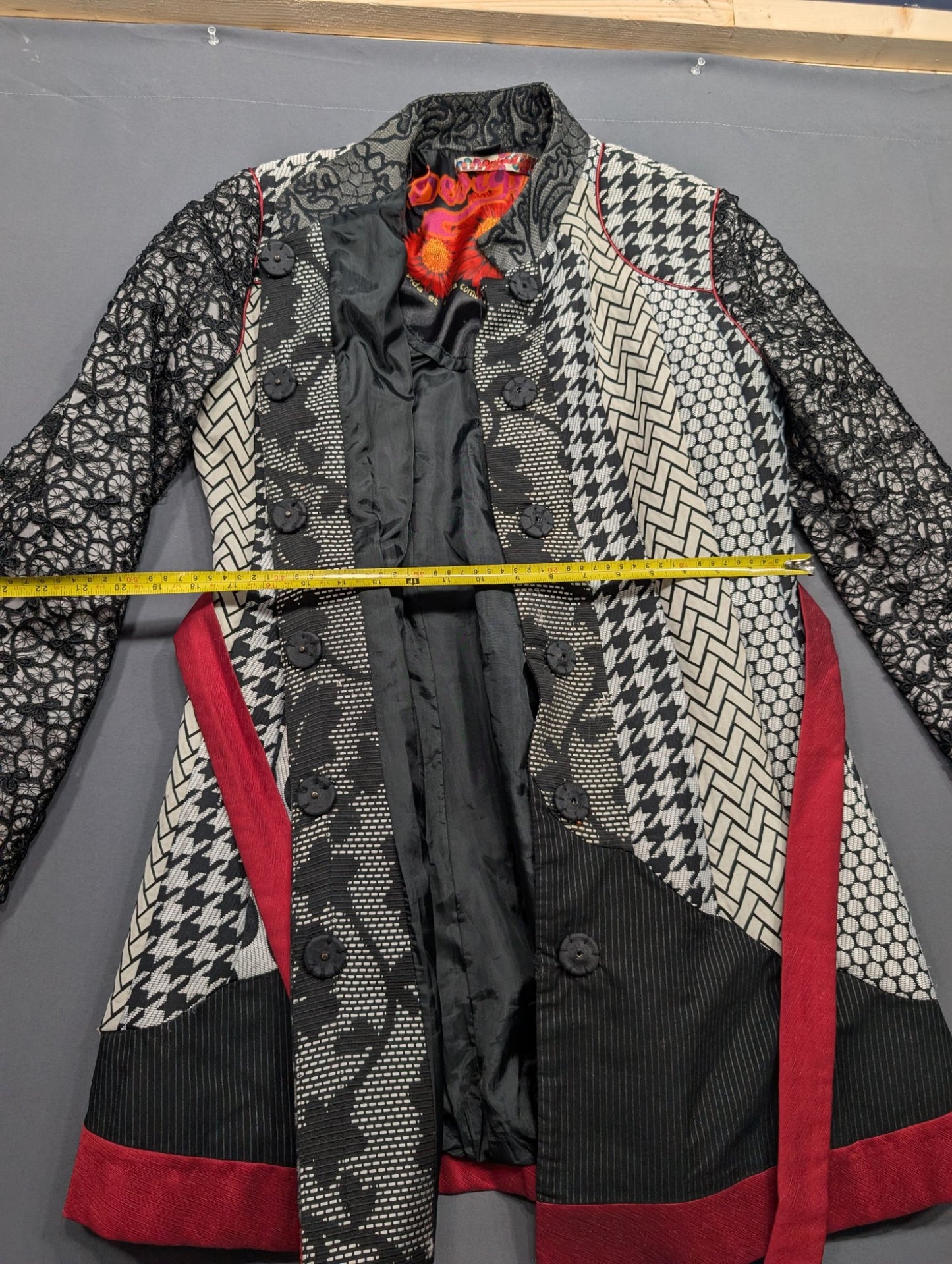 Desigual Women's Mixed-Pattern Coat Size 44 Black White Red