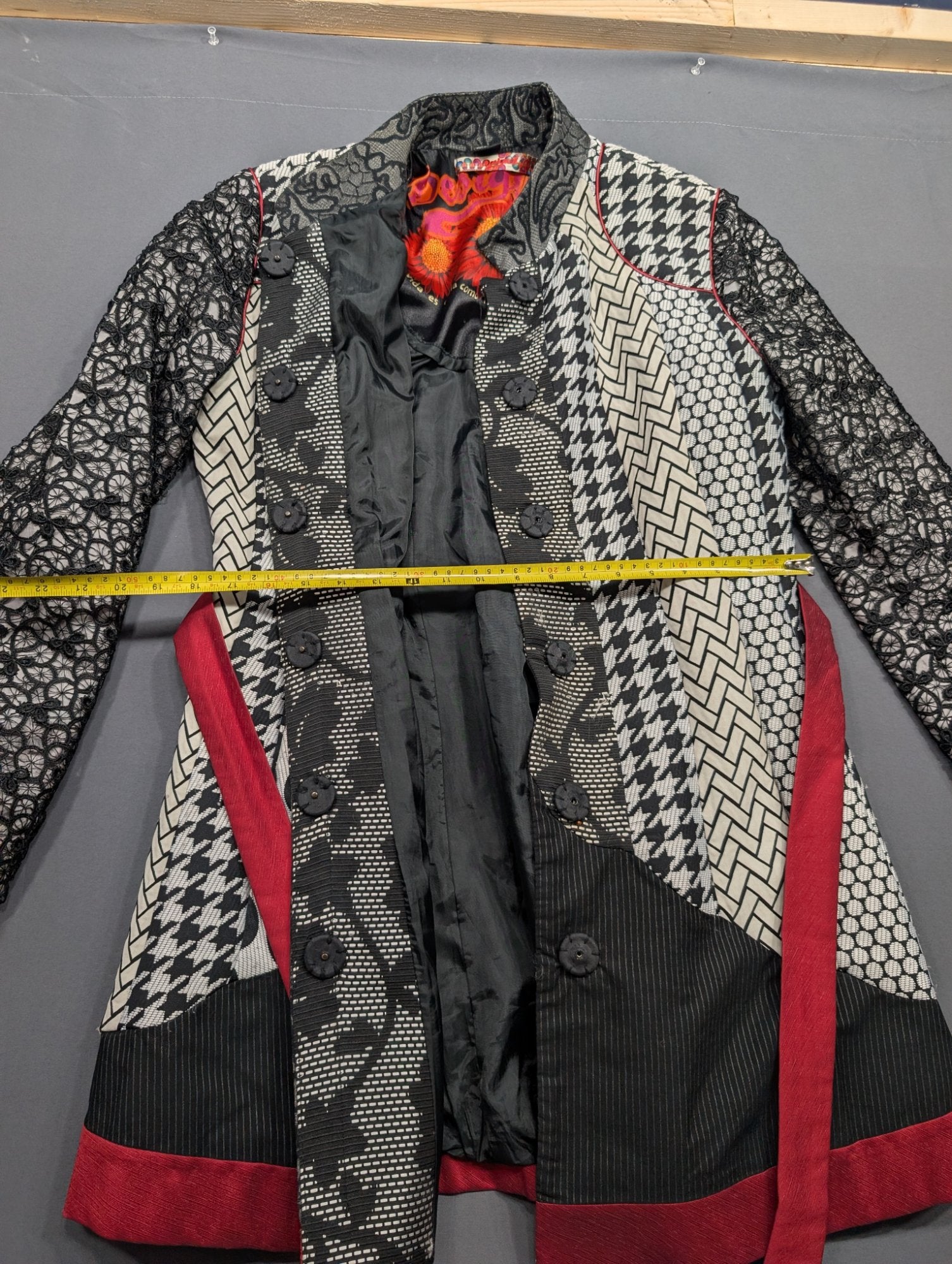 Desigual Women's Mixed-Pattern Coat Size 44 Black White Red