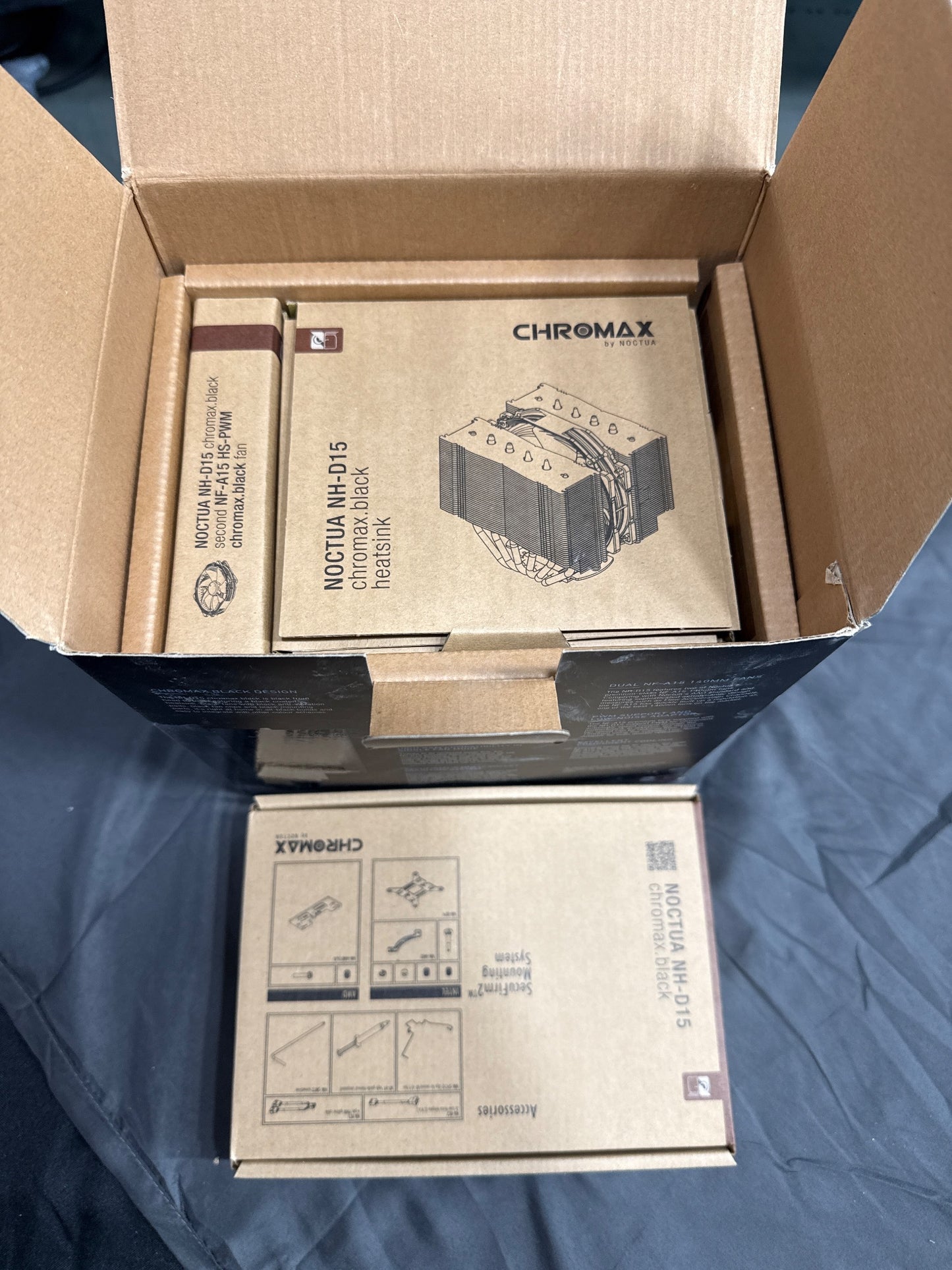 Noctua NH-D15 chromax.black CPU Cooler Dual NF-A15 140mm Fan