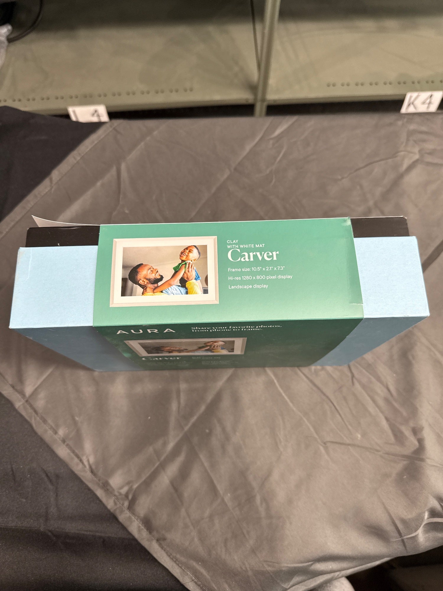 Aura Carver Digital Photo Frame 10.1" 1280x800 Clay White Mat WiFi
