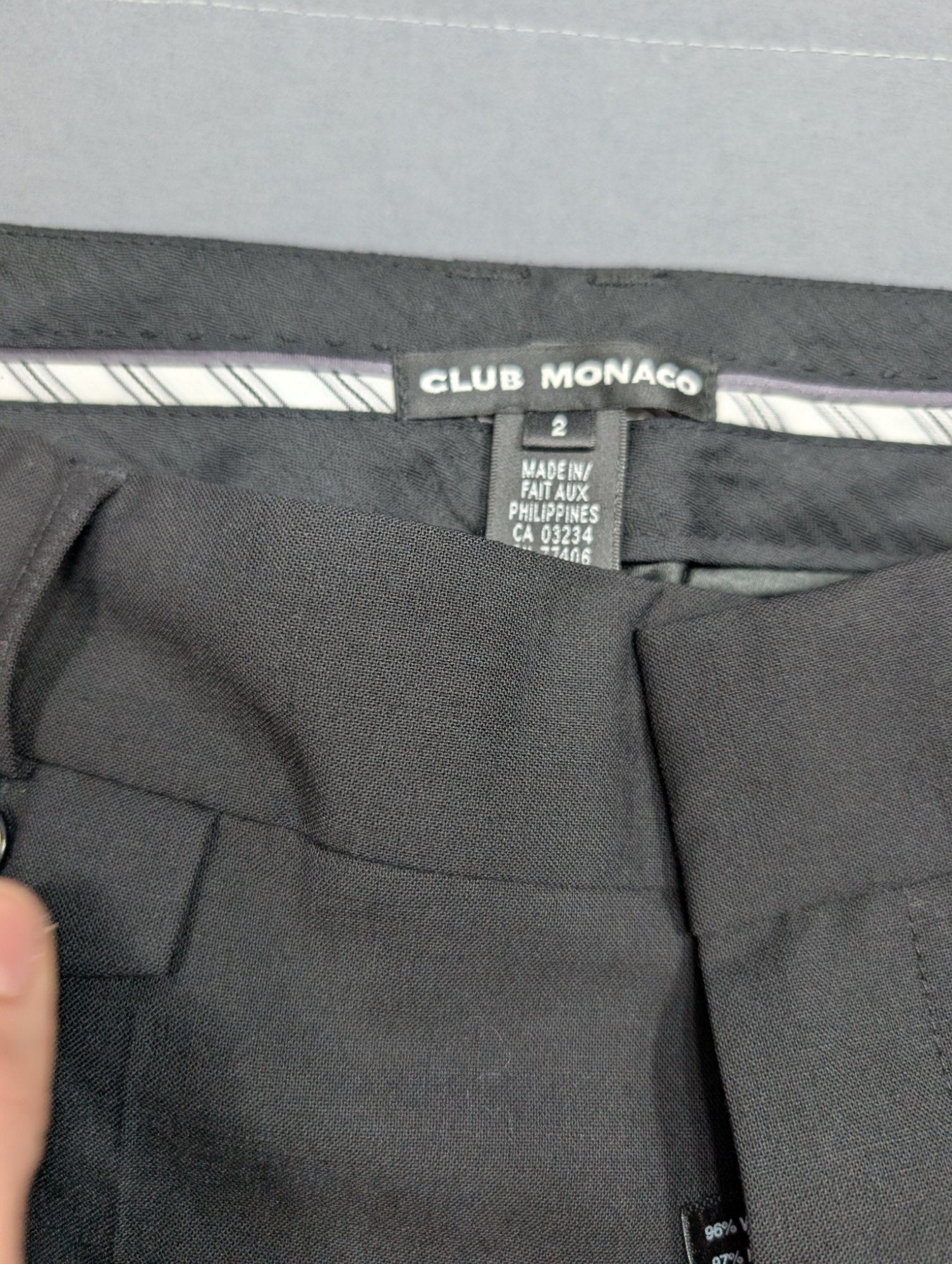 Club Monaco Black Cropped Cuffed Dress Pants Trousers Size 2