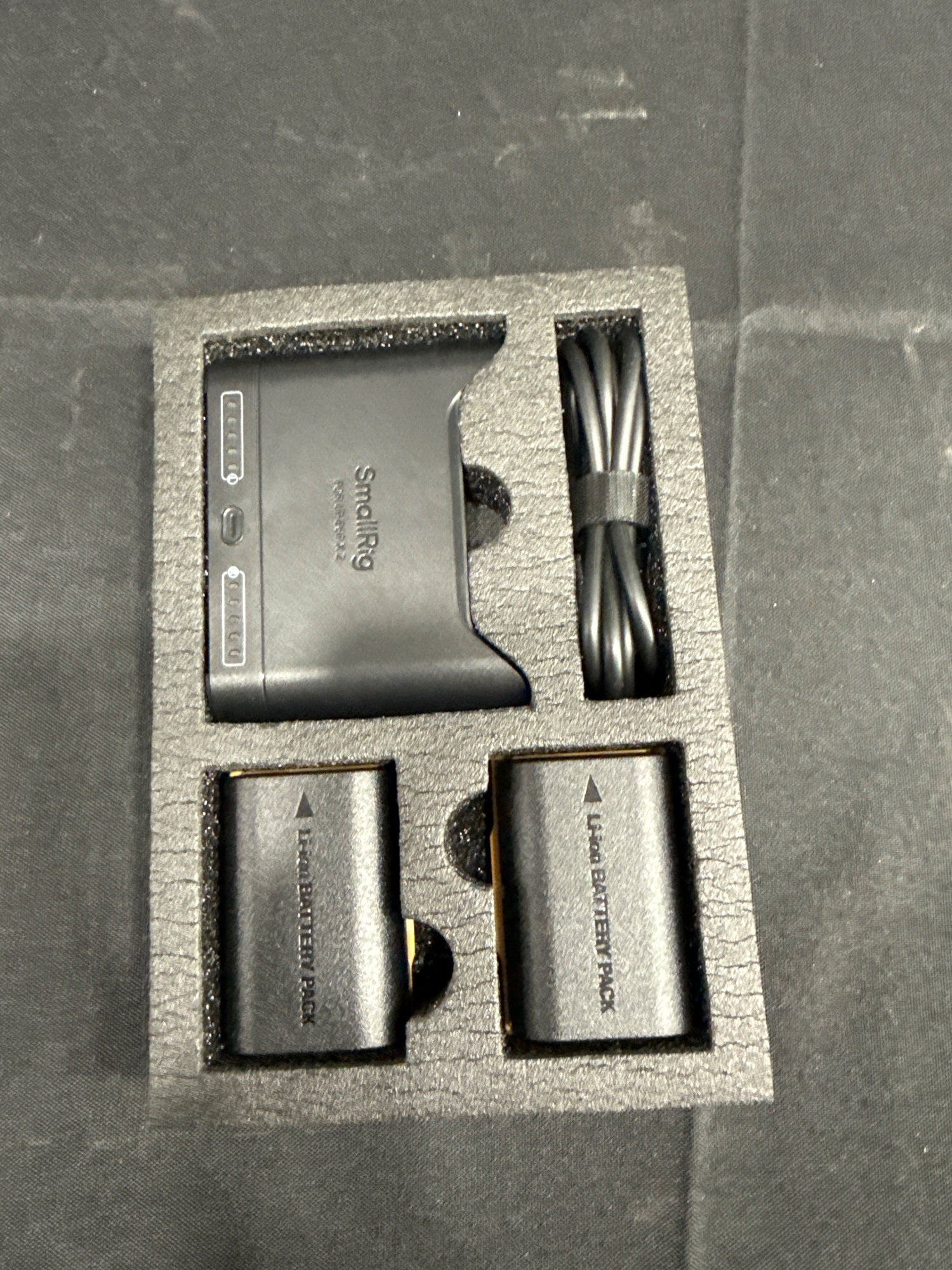 SmallRig Camera Battery Kit LP-E6NH 2x Batteries + Dual USB-C Charger