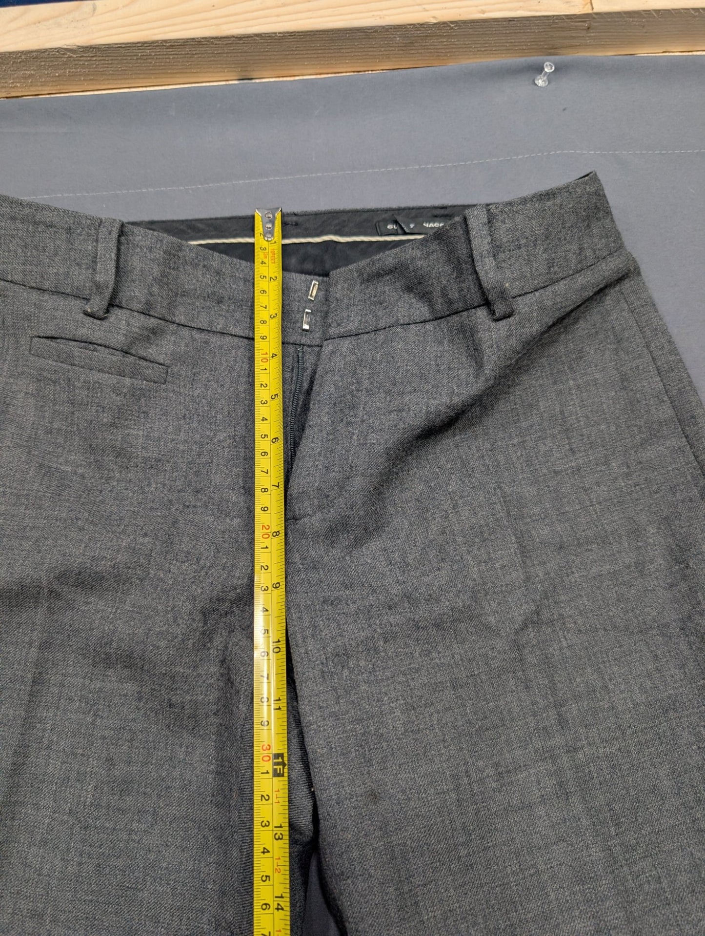 Club Monaco Women's Size 4 Grey Wool Blend Dress Trousers Cuffed