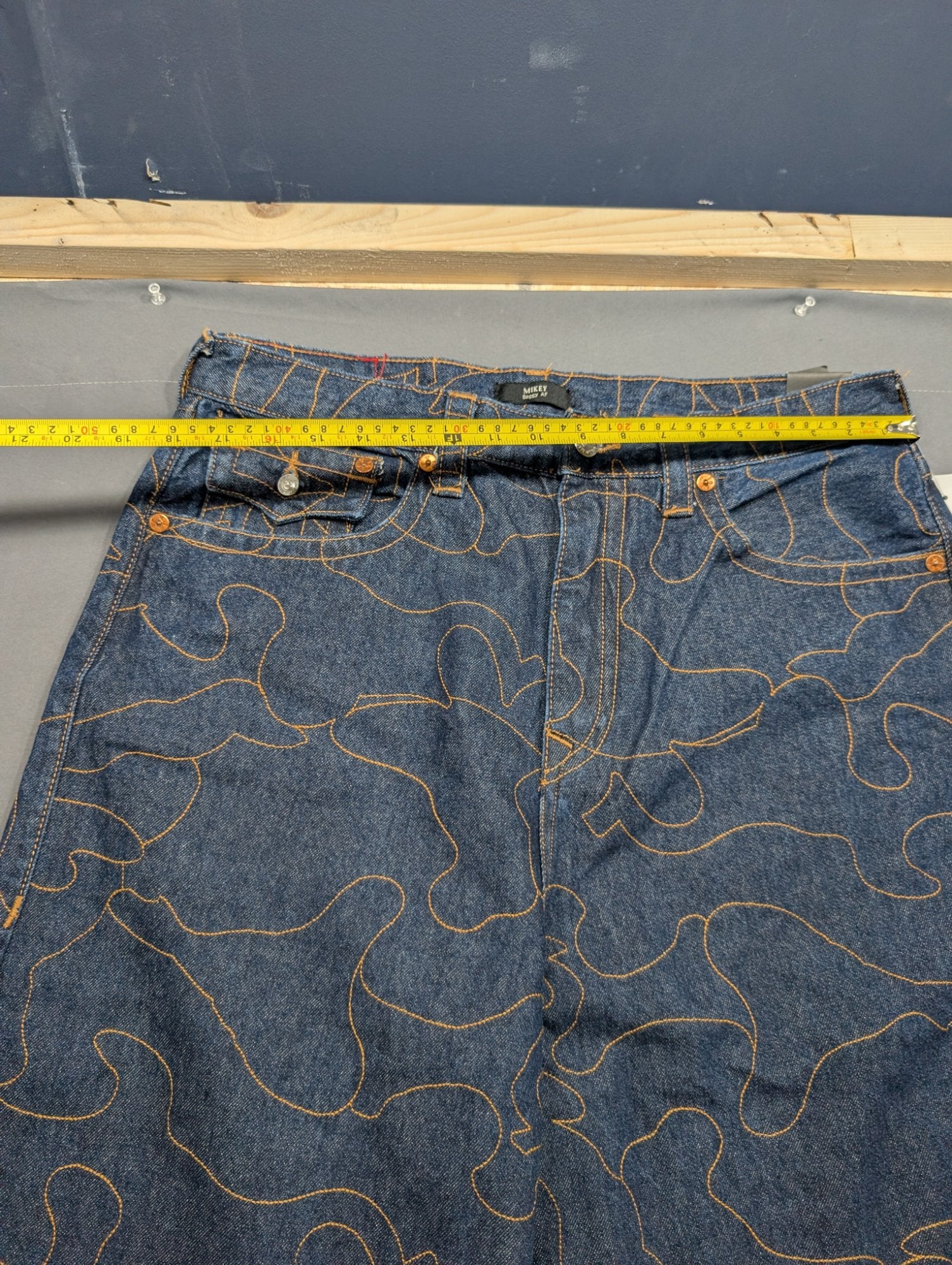 True Religion Mikey Baggy AF Jeans 34 Camo Stitch Dark Wash NWT
